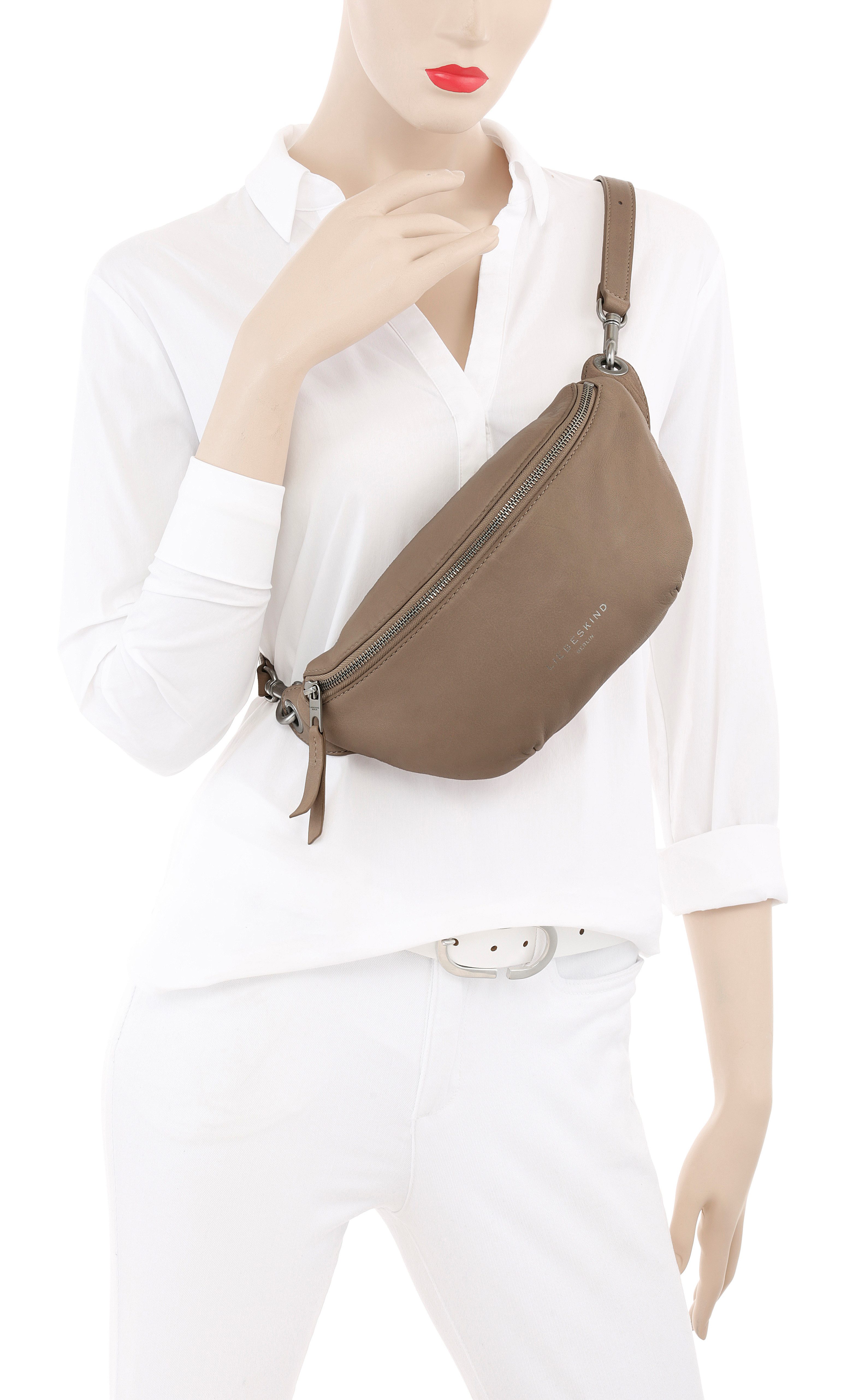 Liebeskind Berlin Buiktasje TAVIA NATURAL SHEEP Tavia Gecertificeerd volgens Leather Working Group