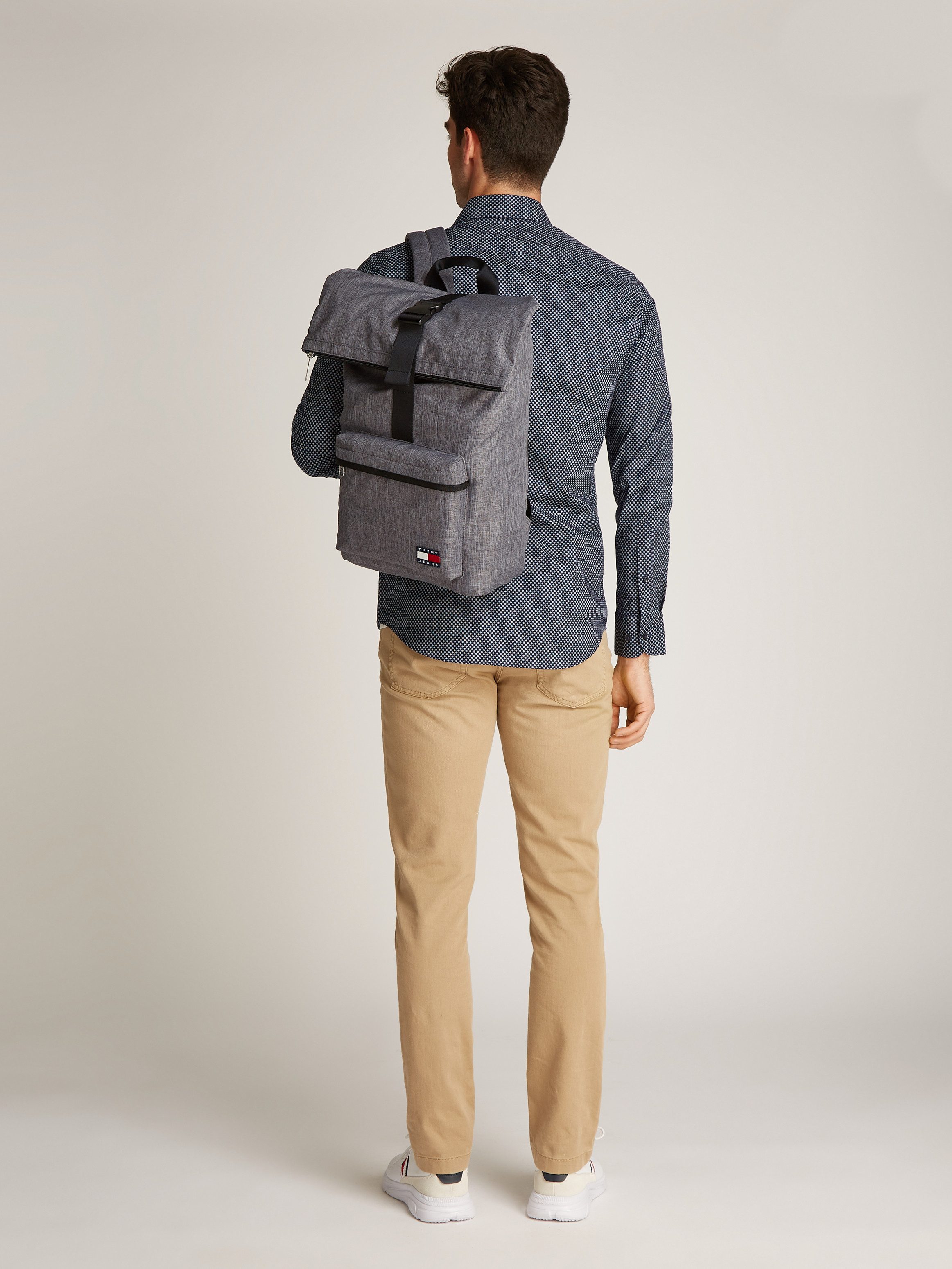 TOMMY JEANS Rugzak TJM ESS DAILY SEASONAL ROLLTOP heren vrijetijds-rucksack vrijetijds-bag met klik- en ritsluiting
