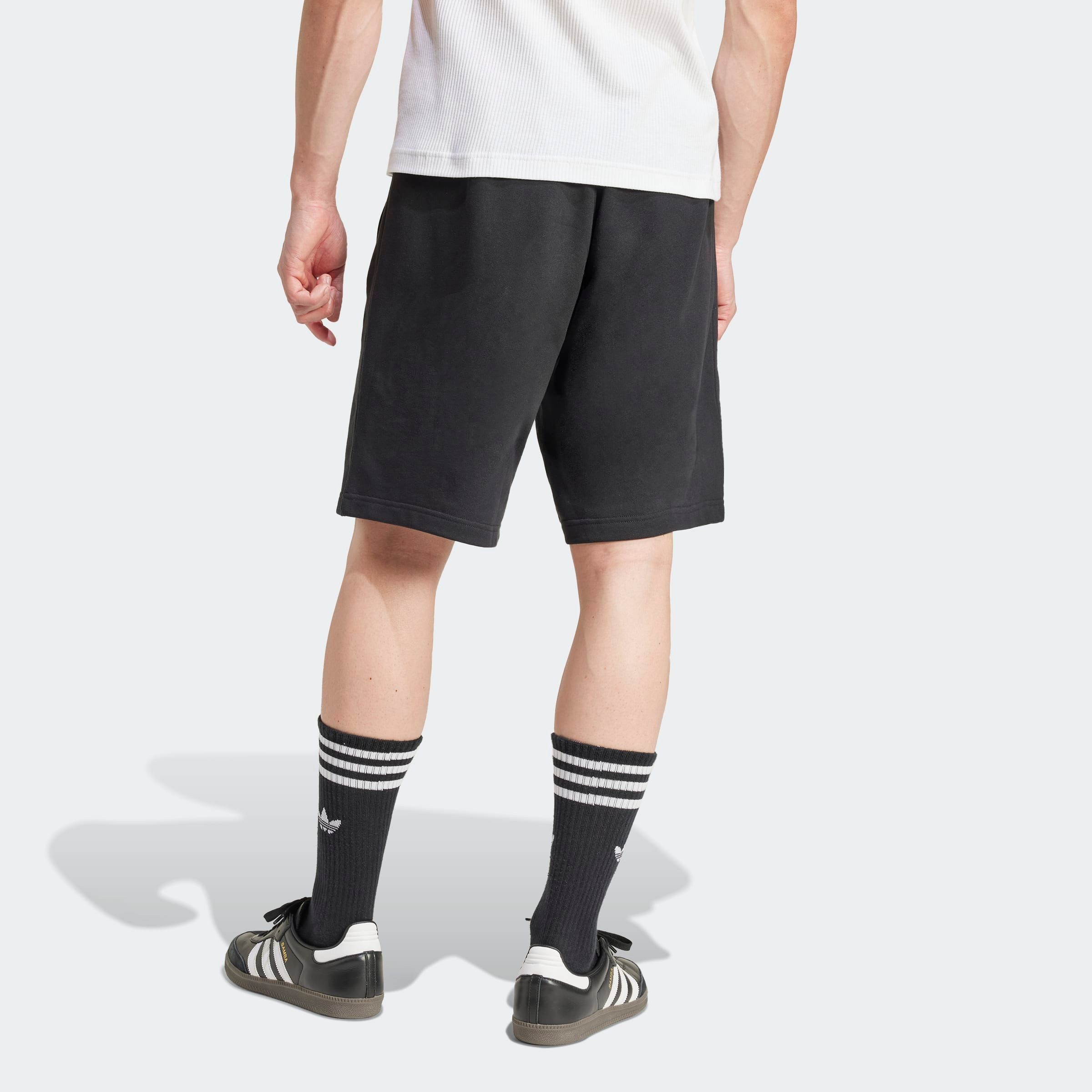 adidas Originals Short ESS SHO Essentiële sweat shorts met logo, van zacht french terry materiaal (1-delig)