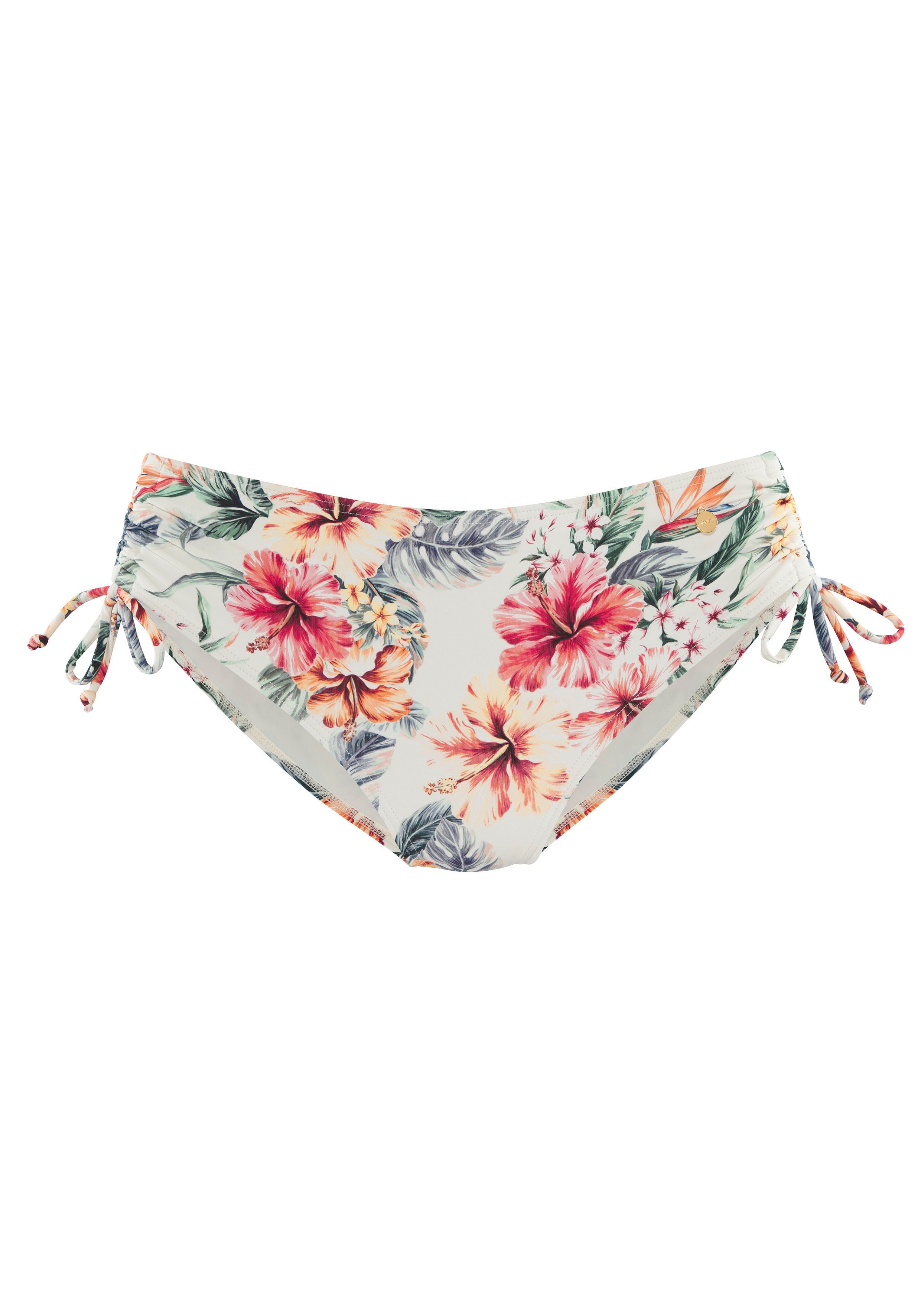 Lascana Bikinibroekje Salsa zijdelings verstelbaar en met geweldige bloemenprint