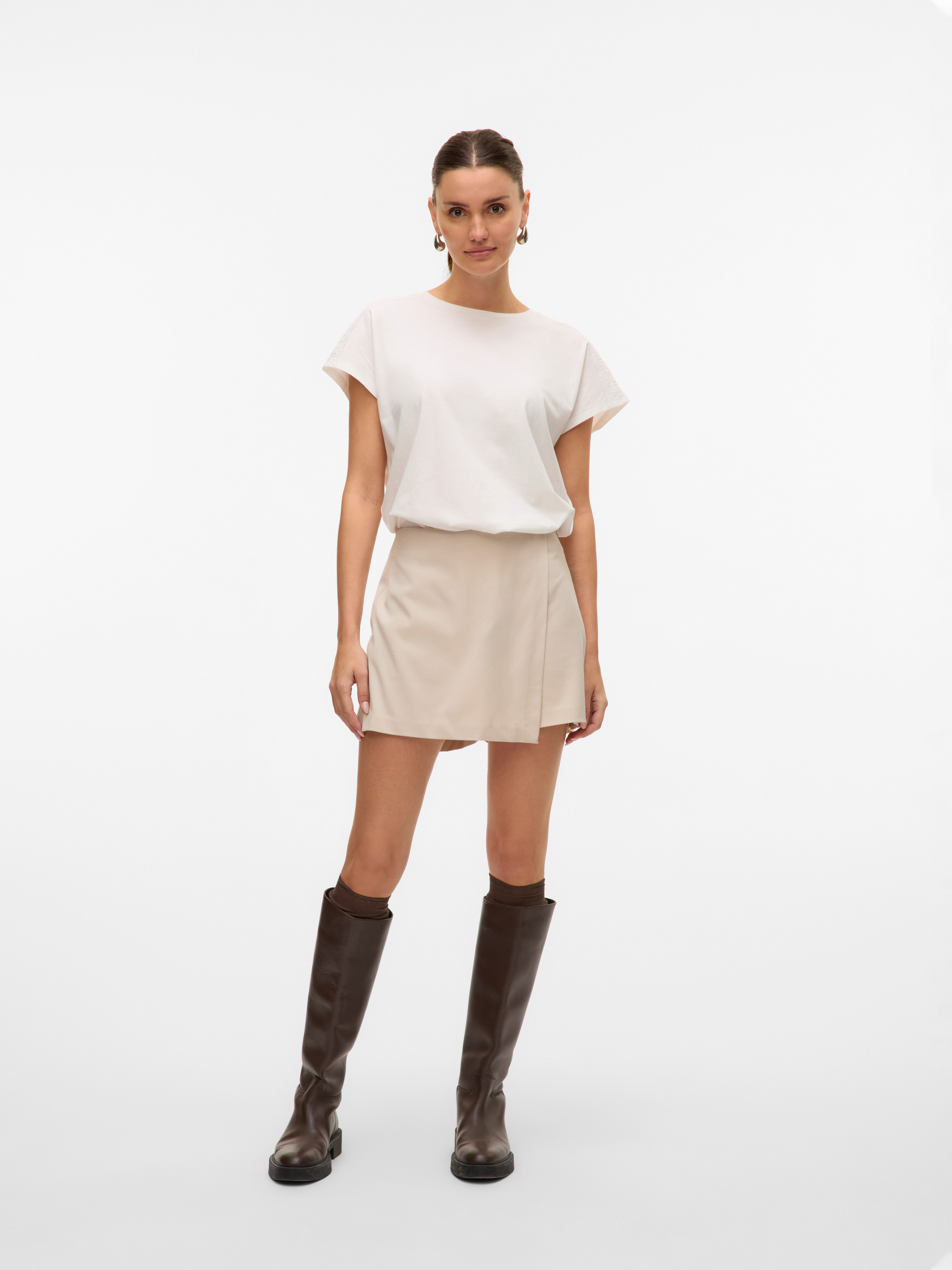 Vero Moda Short VMMELINA HW SHORT SKORT SOLID NOOS