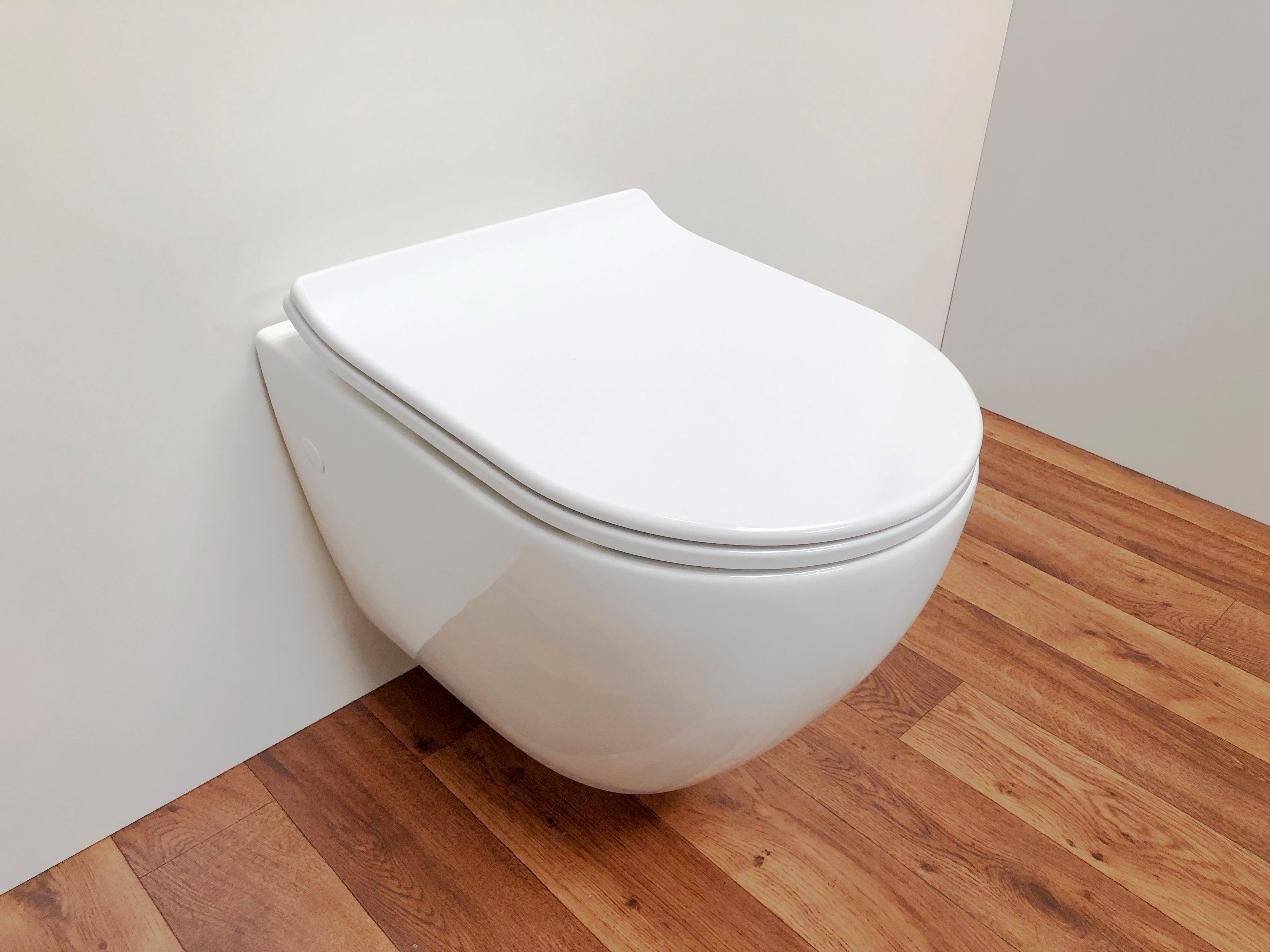 ADOB Toiletzitting Design met soft-closemechanisme
