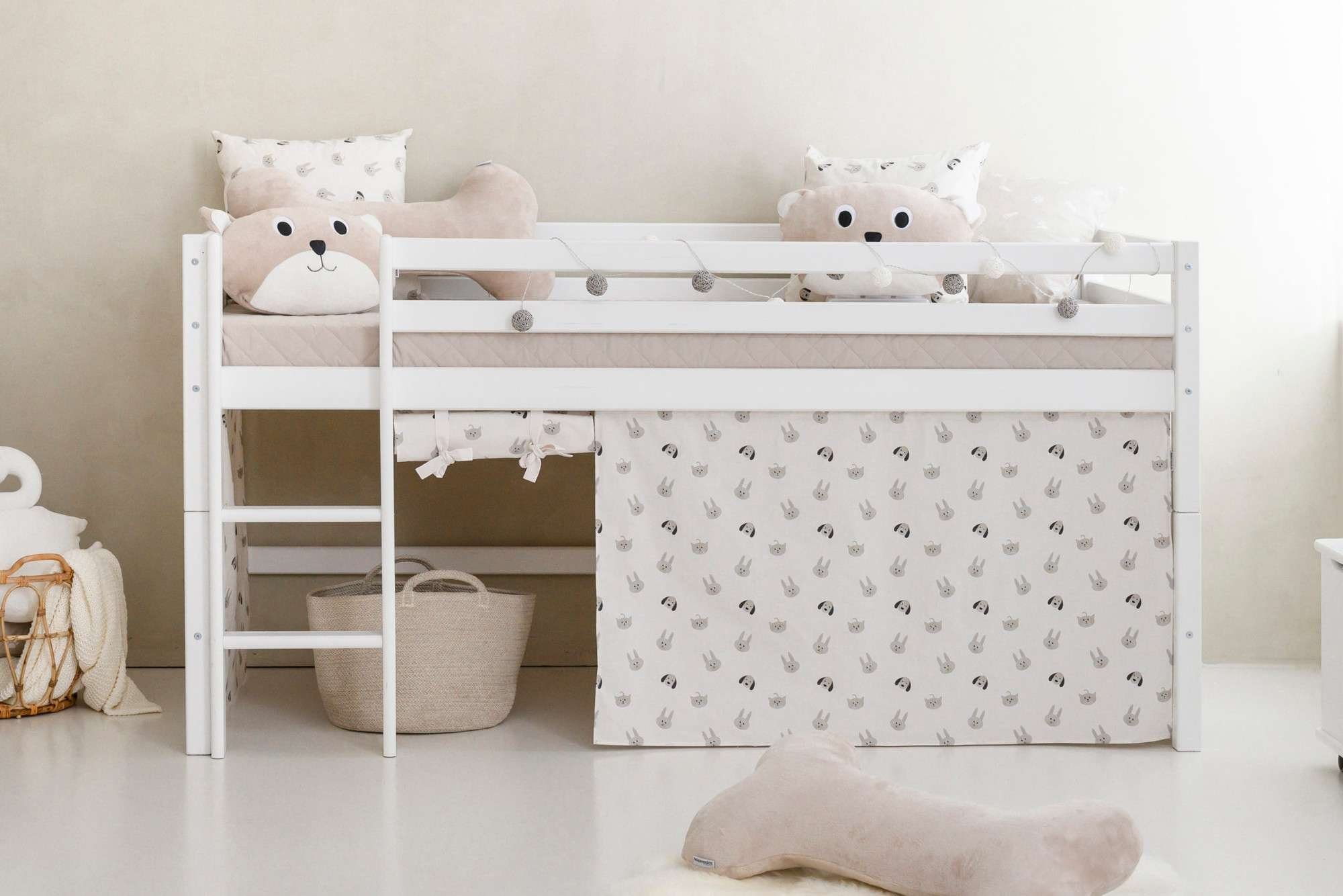 Hoppekids Hoogslaper ECO Dream, kinderbed, speelbed, halfhoog bed van massief hout