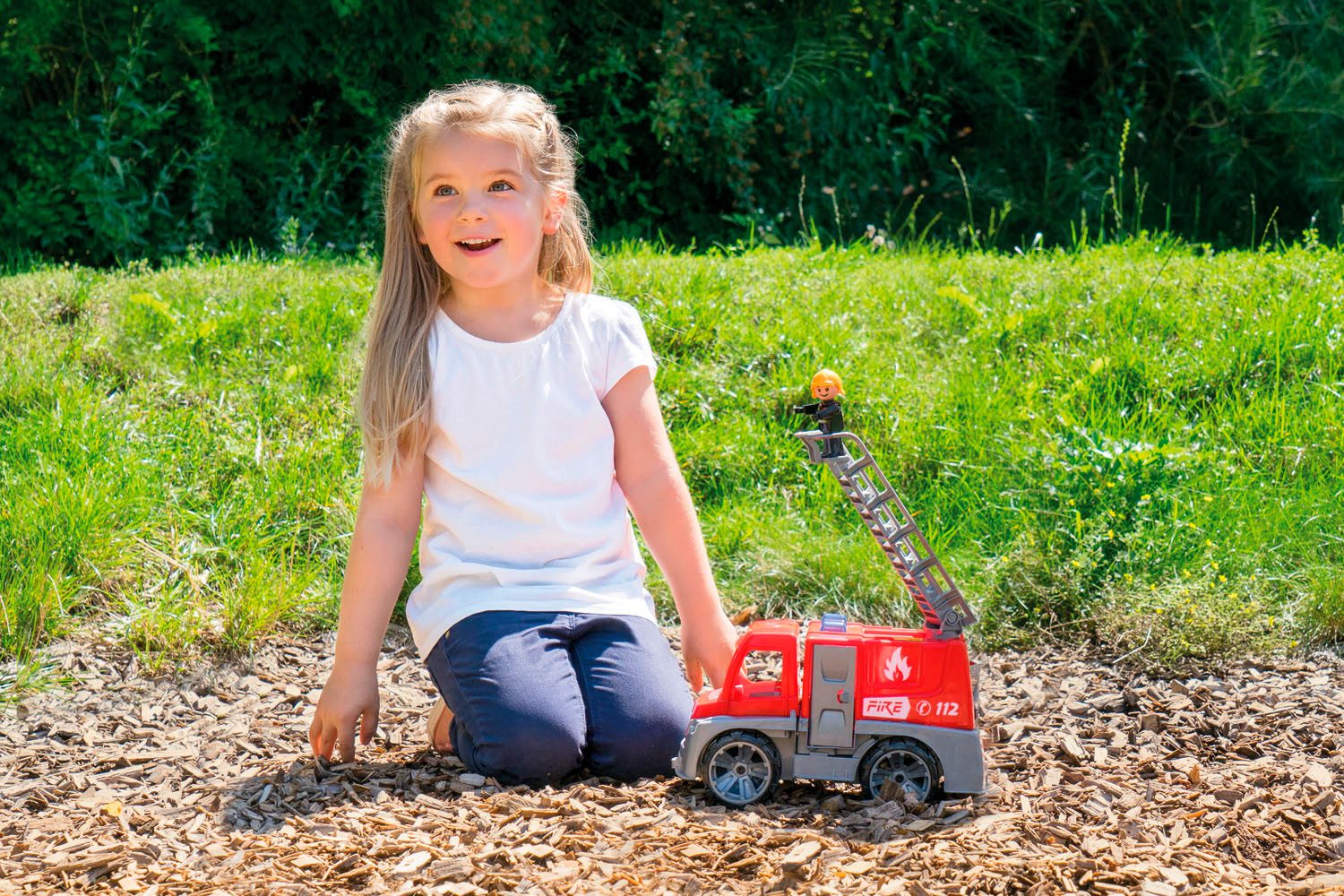 Lena® Speelgoed-brandweer TRUXX