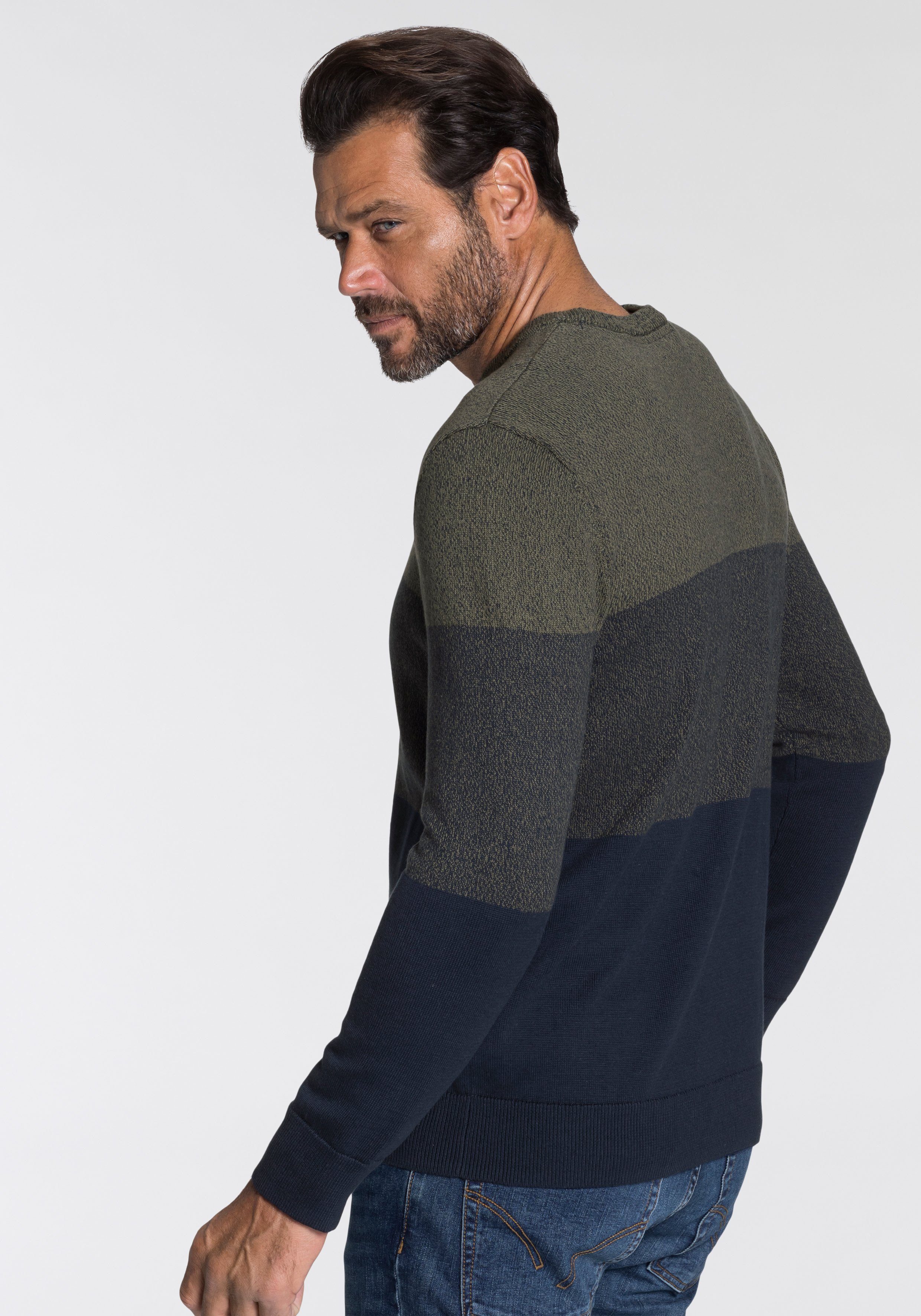 Man's World Trui met ronde hals Tot maat 5 XL met blokstrepen