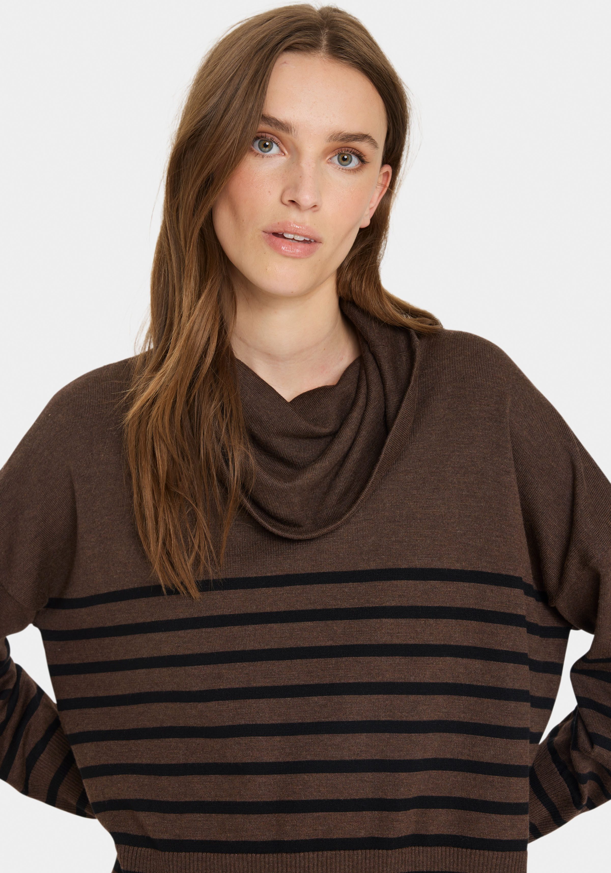 Saint Tropez Coltrui GrilaSZ Cowlneck