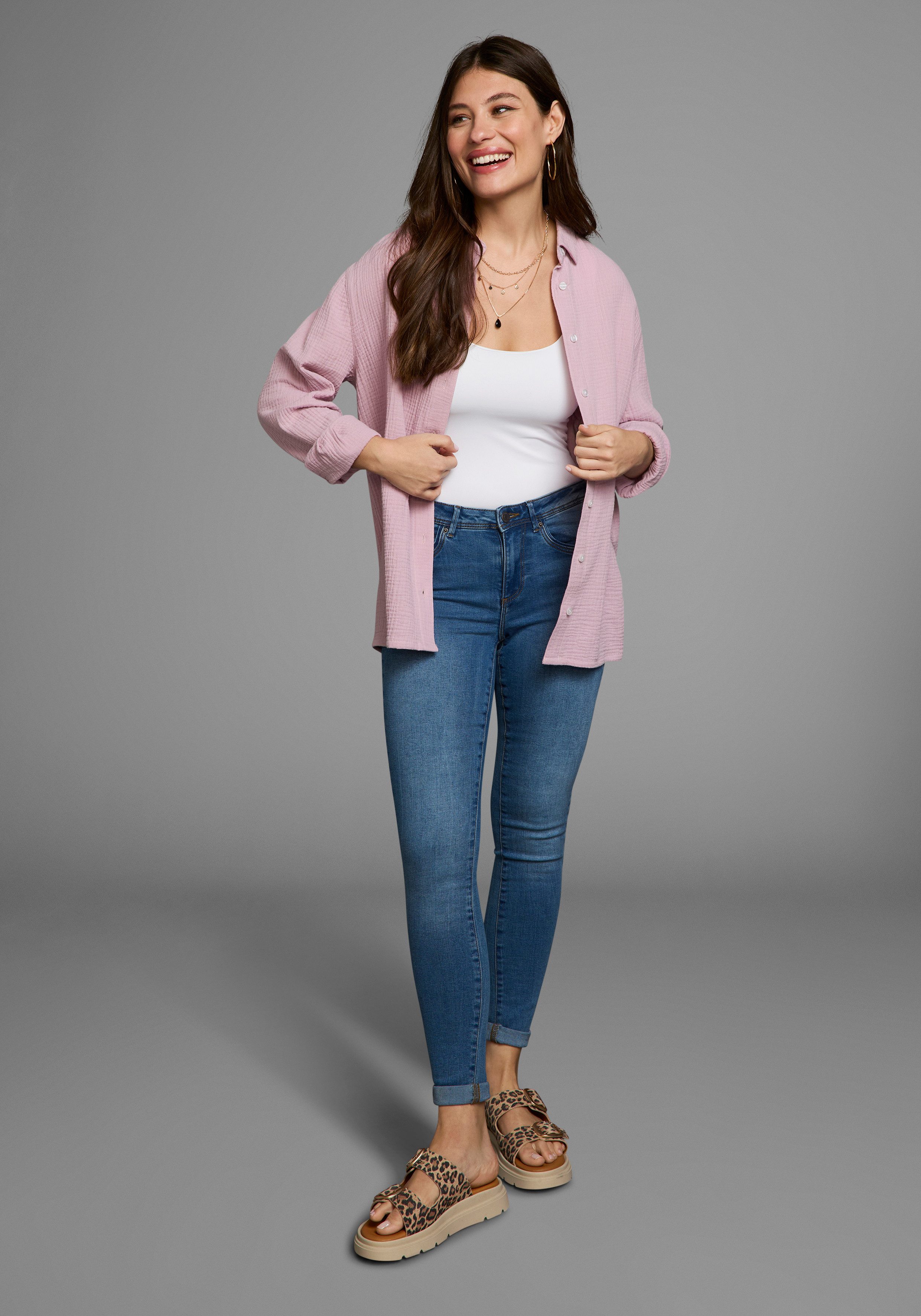 Laura Scott Lange blouse in musselin-kwaliteit
