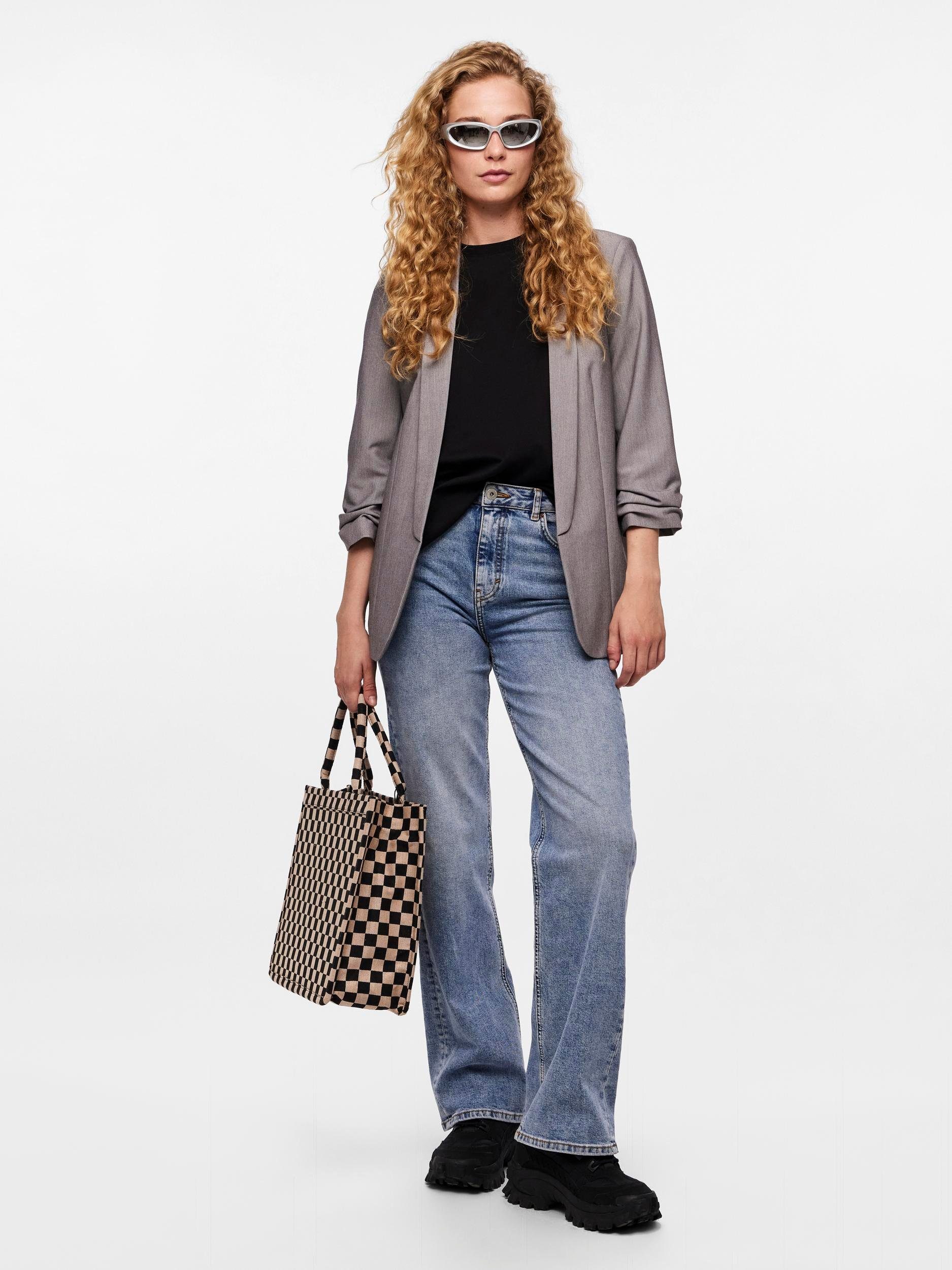 pieces Blouseblazer PCBOSELLA 3 4 BLAZER NOOS met plooidetail op de mouw