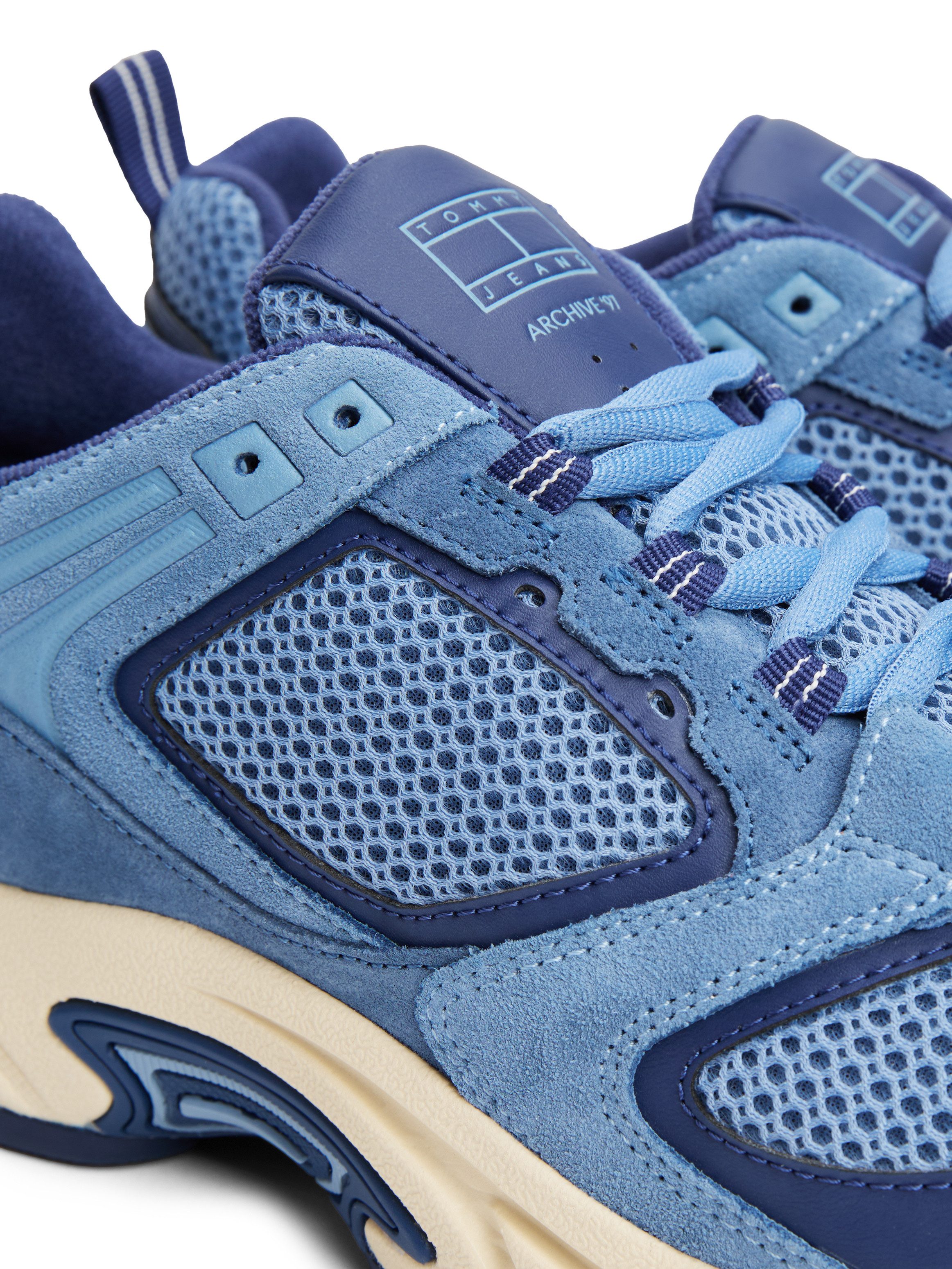 TOMMY JEANS Sneakers met sleehak ARCHIVE'97 , vrijetijdsschoen, halfschoen, veterschoen in lichte materiaalmix