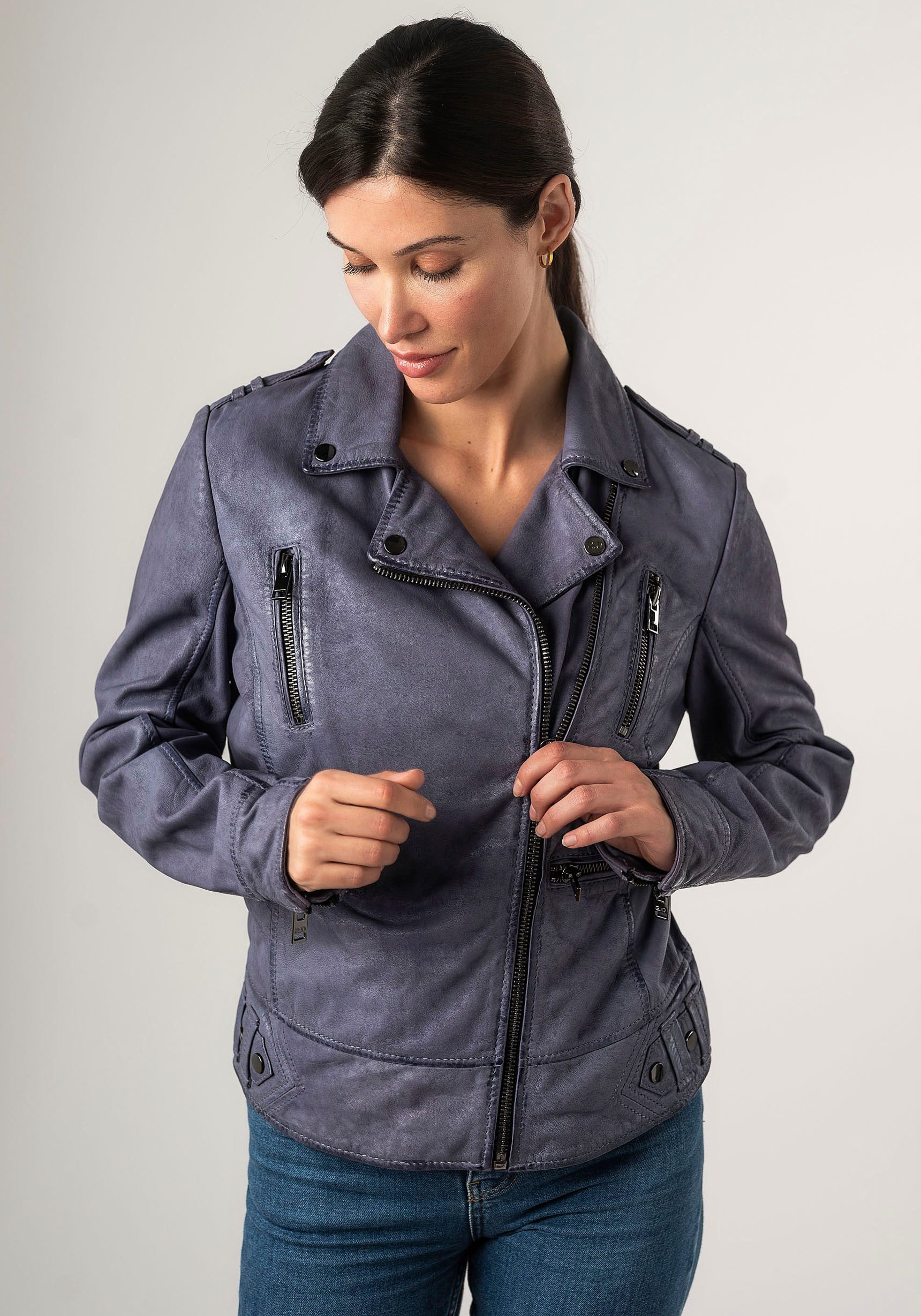 Mauritius Leren jack 2Wtashi met schouderflappen, met studs, met ritszakken