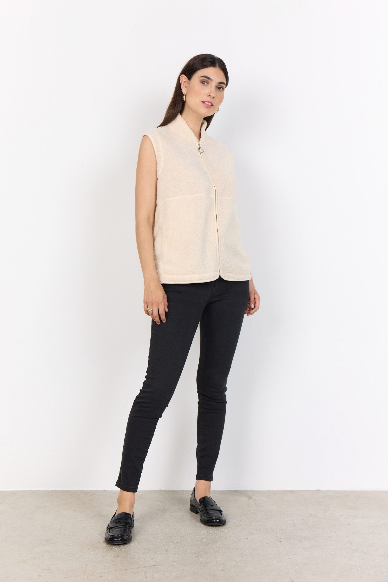 soyaconcept Mouwloos pluchen vest SC-ONYX 3
