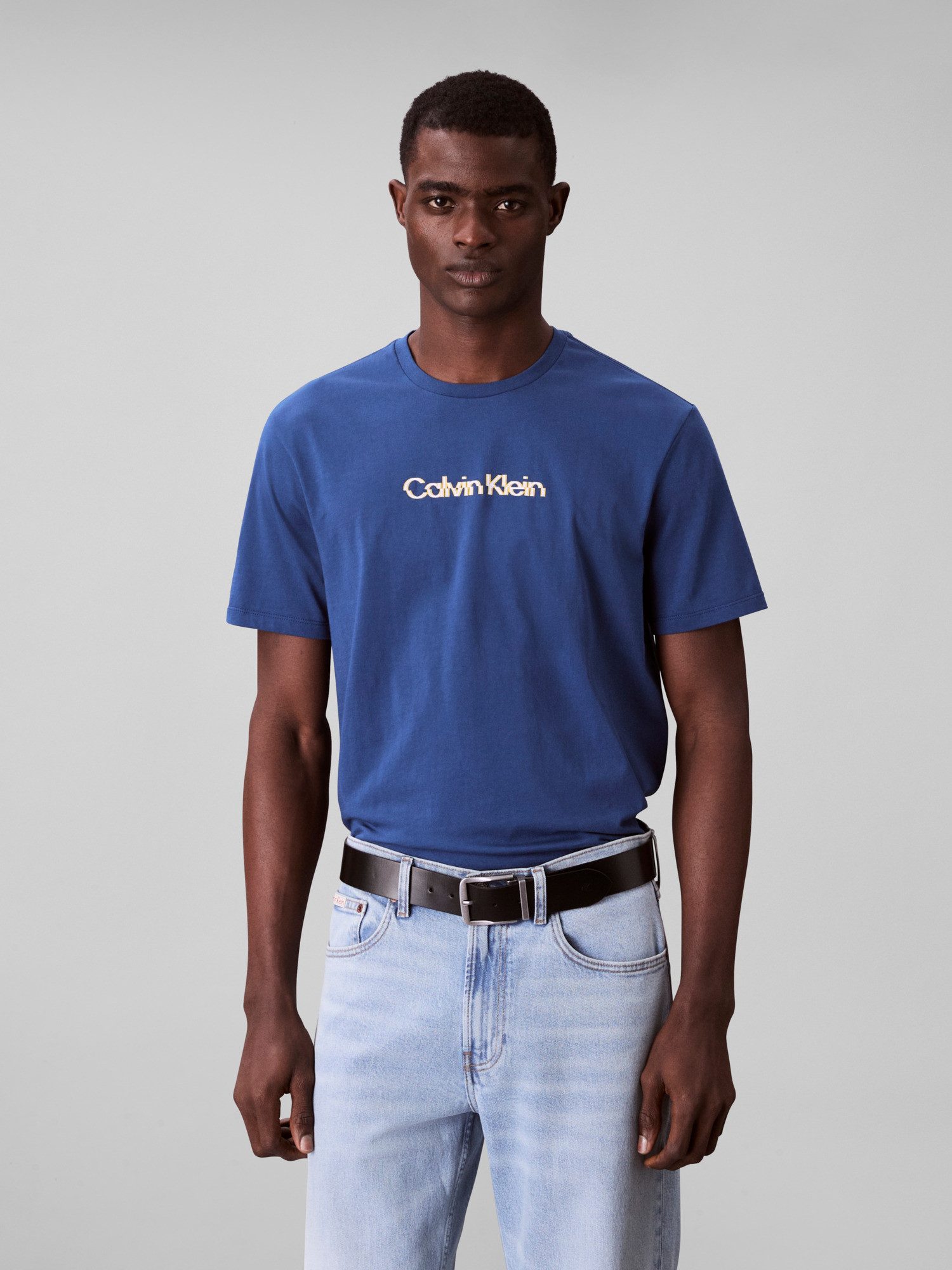Calvin Klein T-shirt