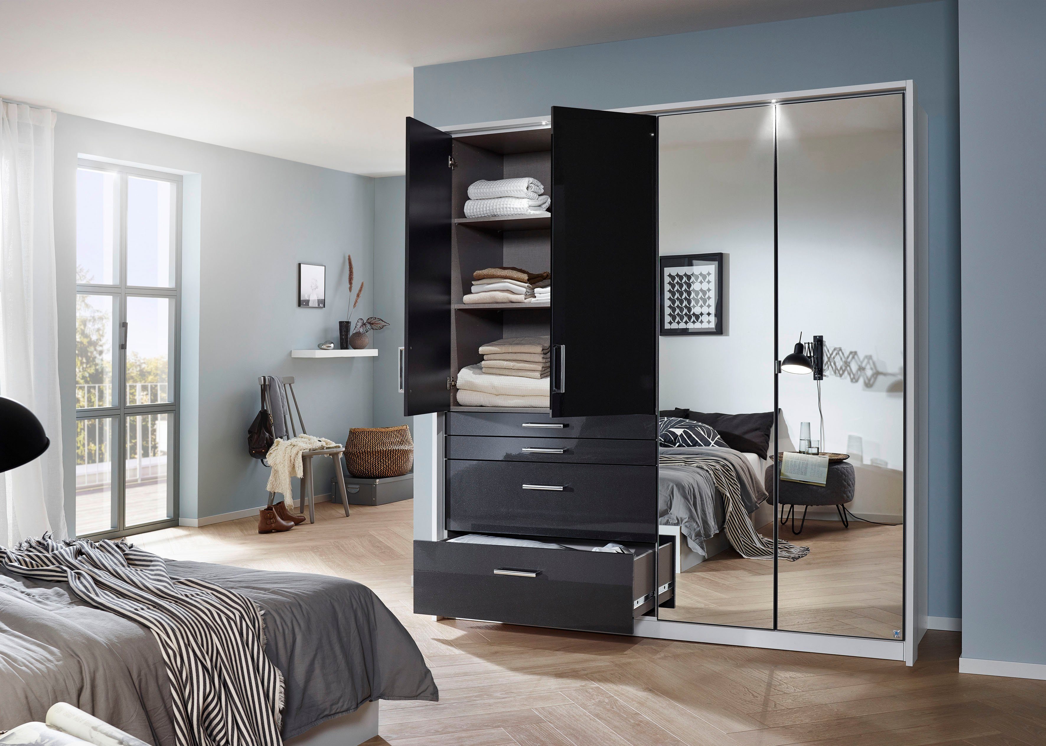 rauch Draaideurkast Kledingkast kast garderobe garderobekast topseller HOMBURG inclusief passe-partout, bovenste lade met indeling made in germany
