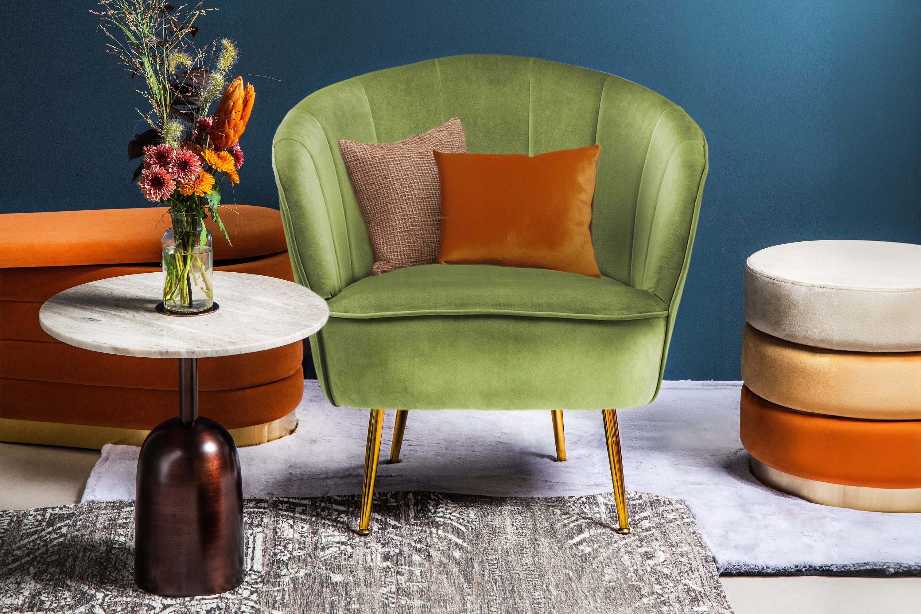 Kayoom Fauteuil Loulan 125, comfortabele cocktailstoel, luxe fluwelen bekleding Cocktailstoel, rugleuning met decoratieve naad, metalen poten in goud (1 stuk)