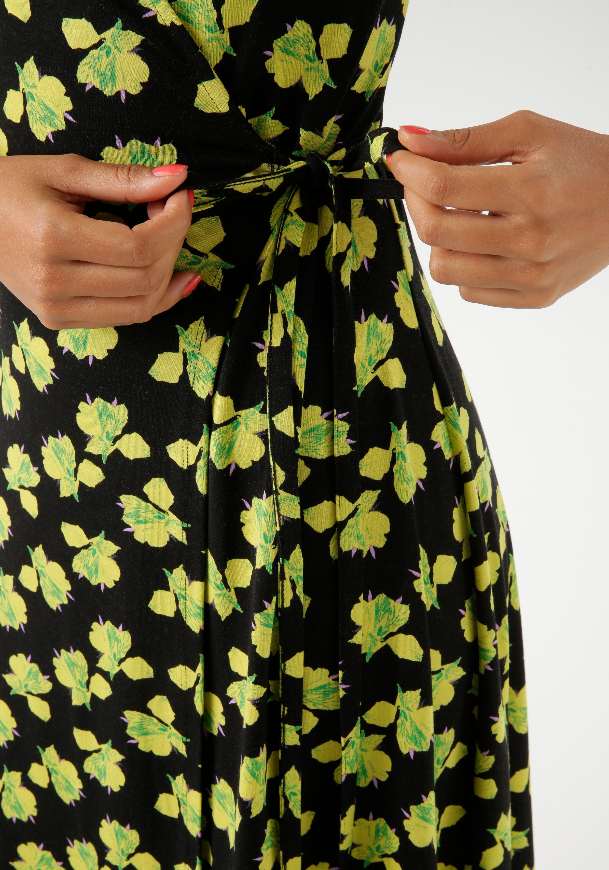 Aniston CASUAL Wikkeljurk met kunstzinnige bloemen bedrukt nieuwe collectie