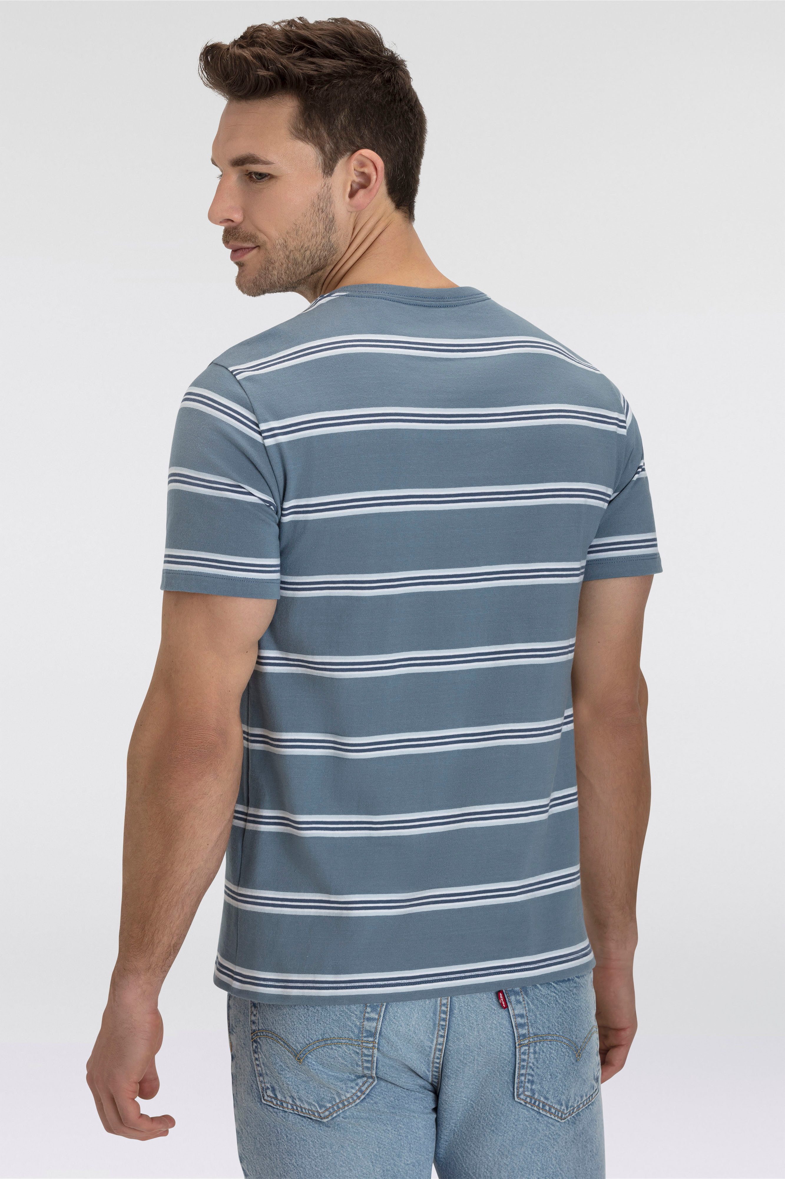 Levi's® T-shirt met gestreept patroon