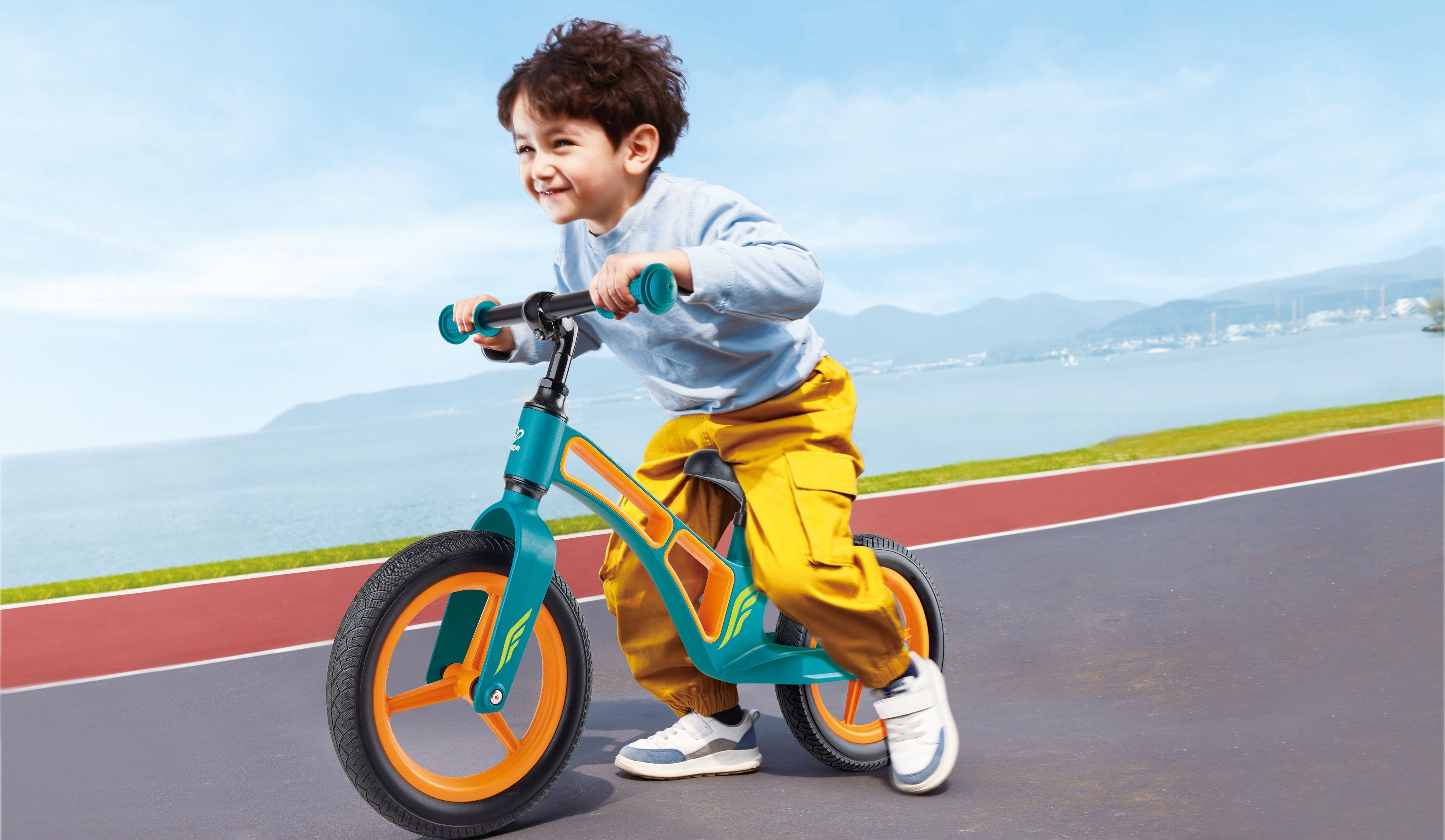 Hape Loopfiets Mijn eerste loopfiets, zwart \u0026 rood Frame en velgen van  magnesiumlegering online kopen | OTTO