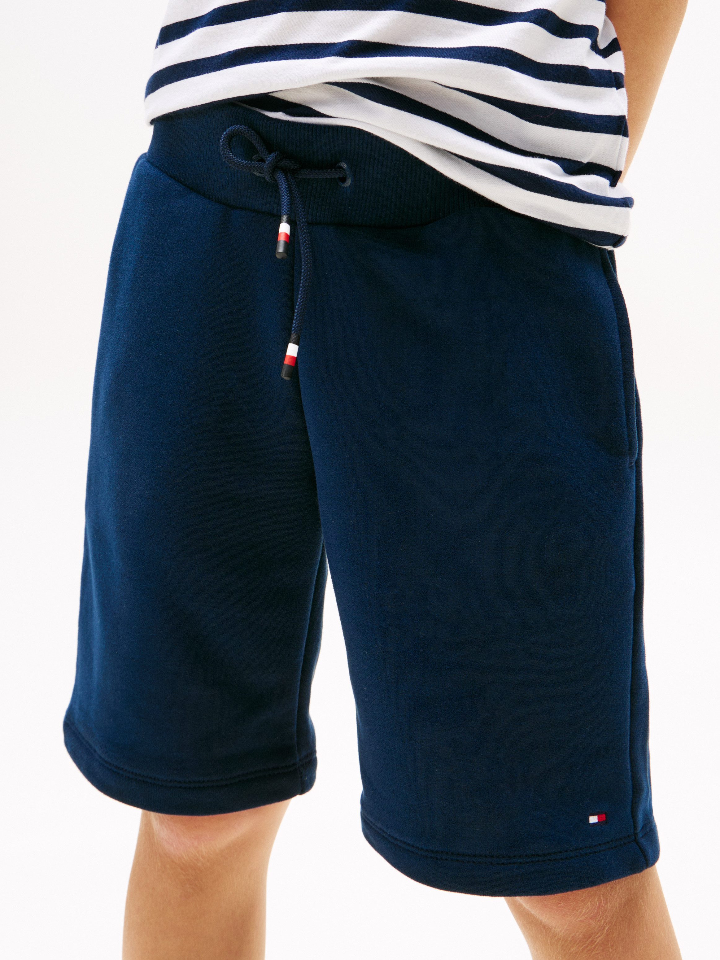 Tommy Hilfiger T-shirt short ESSENTIAL SET met een logo-opschrift (set, 2-delig, 2 stuks)