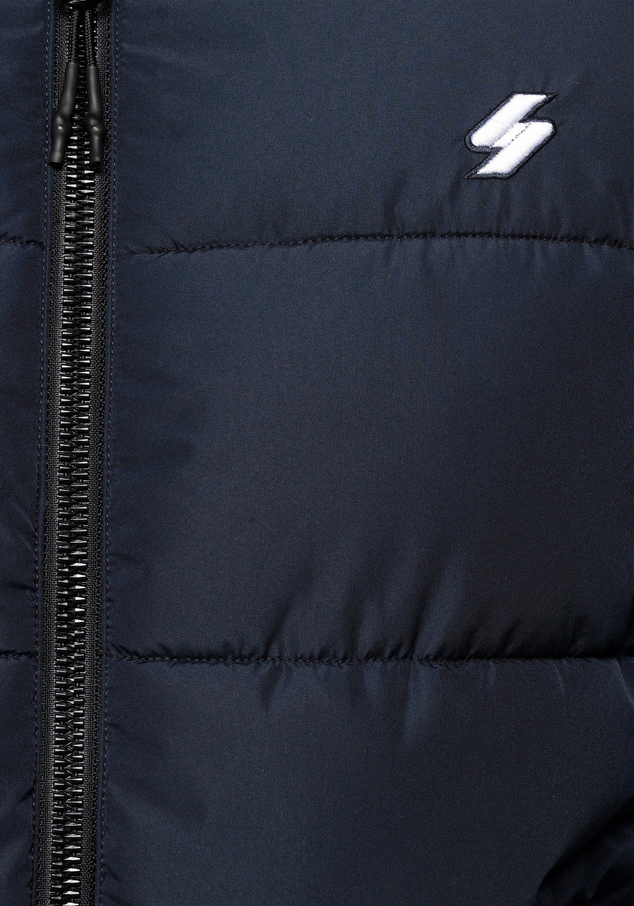 Superdry Gewatteerde jas HOODED SPORTS PUFFR JACKET met contrastkleurig borduursel