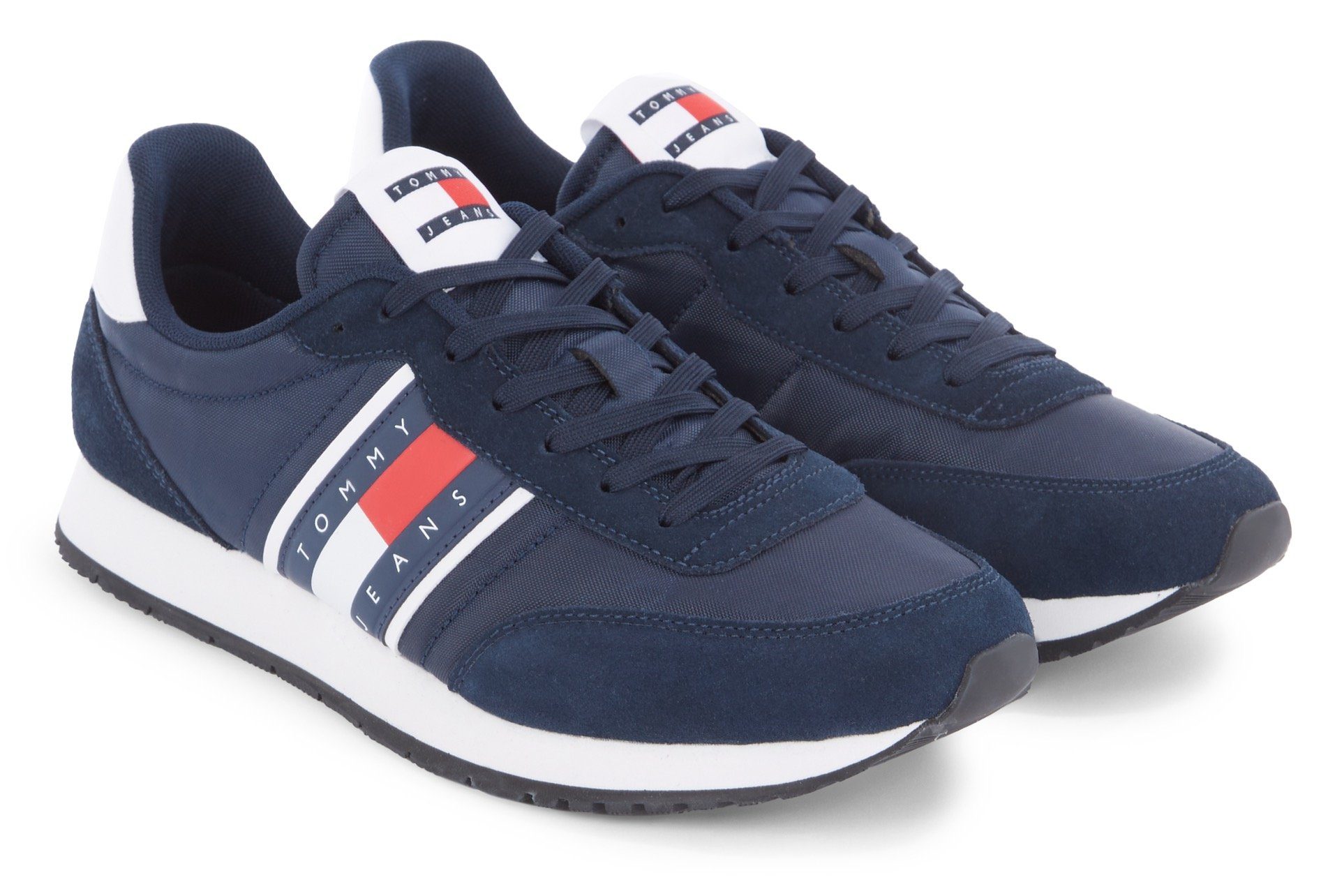 TOMMY JEANS Sneakers TJM RUNNER CASUAL ESS vrijetijdsschoen, lage schoen, veterschoen met zijlogo-vlag