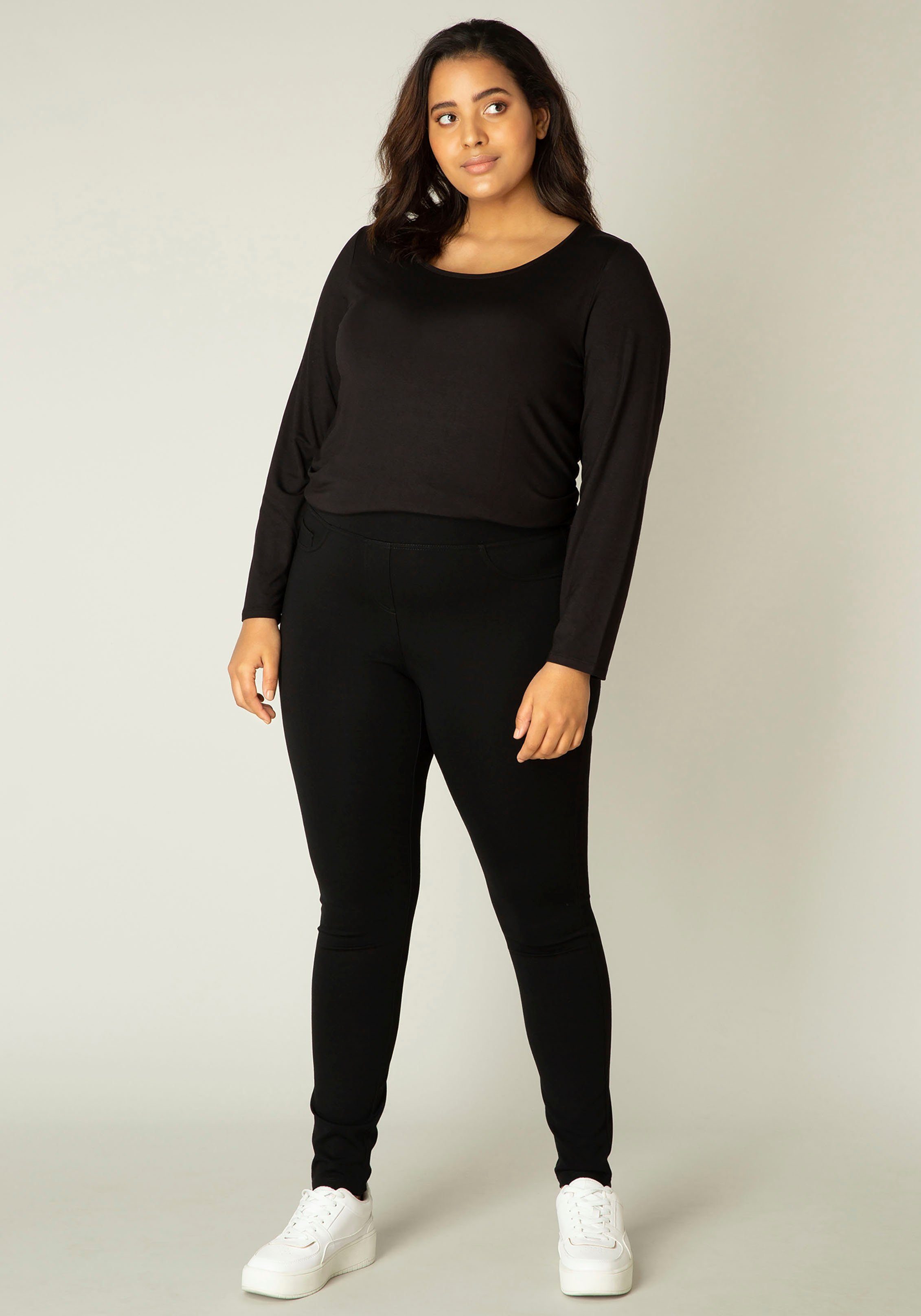 Base Level Curvy Jeggings Arnika met badge