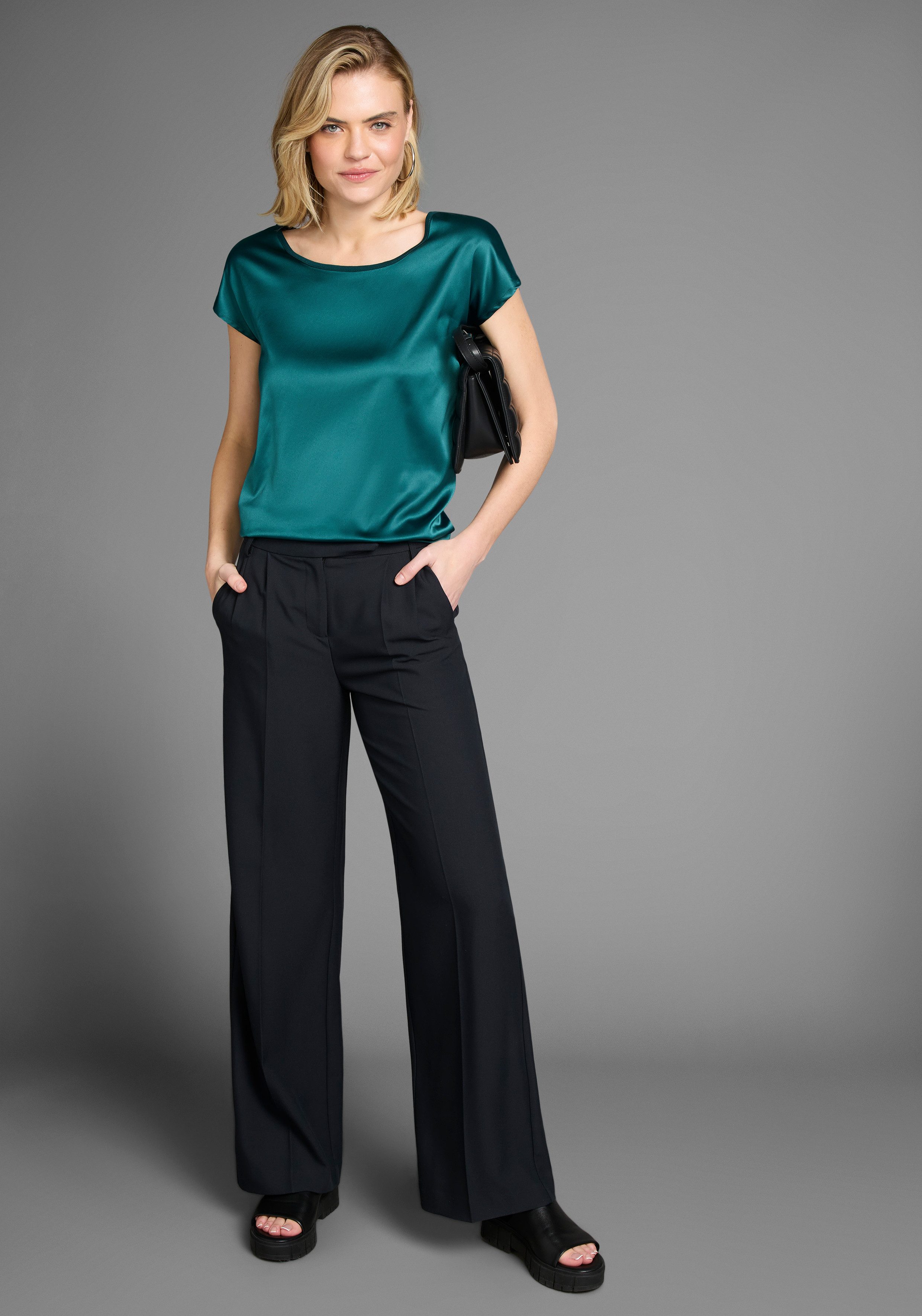 Laura Scott Shirtblouse van satijn en jersey