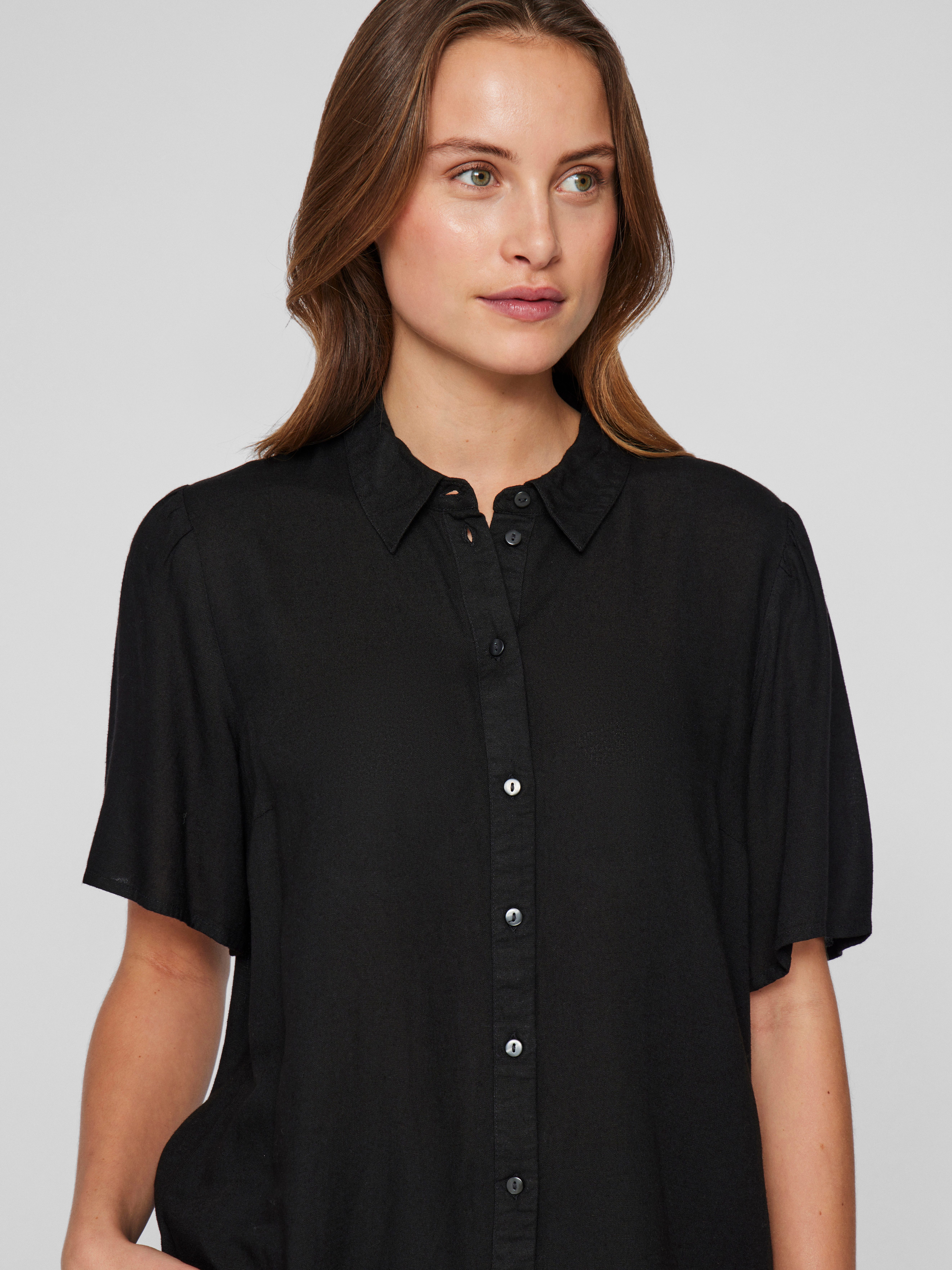 Vila Blouse met korte mouwen VIPRICIL S/S NEW SHIRT - NOOS