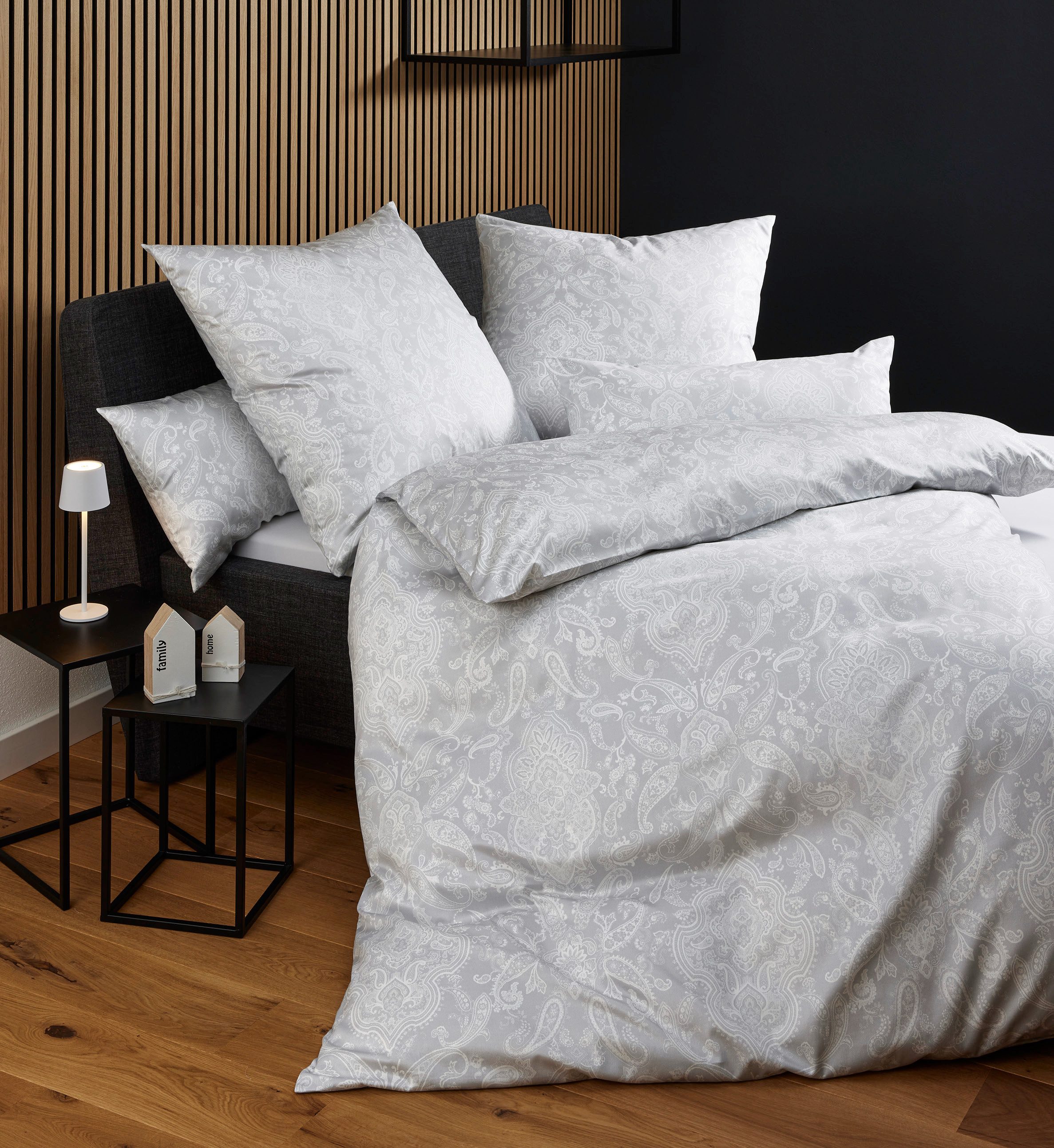 Janine Beddengoed Milano 4510845108 08 155x200,80x80 dekbedovertrekken zwart
