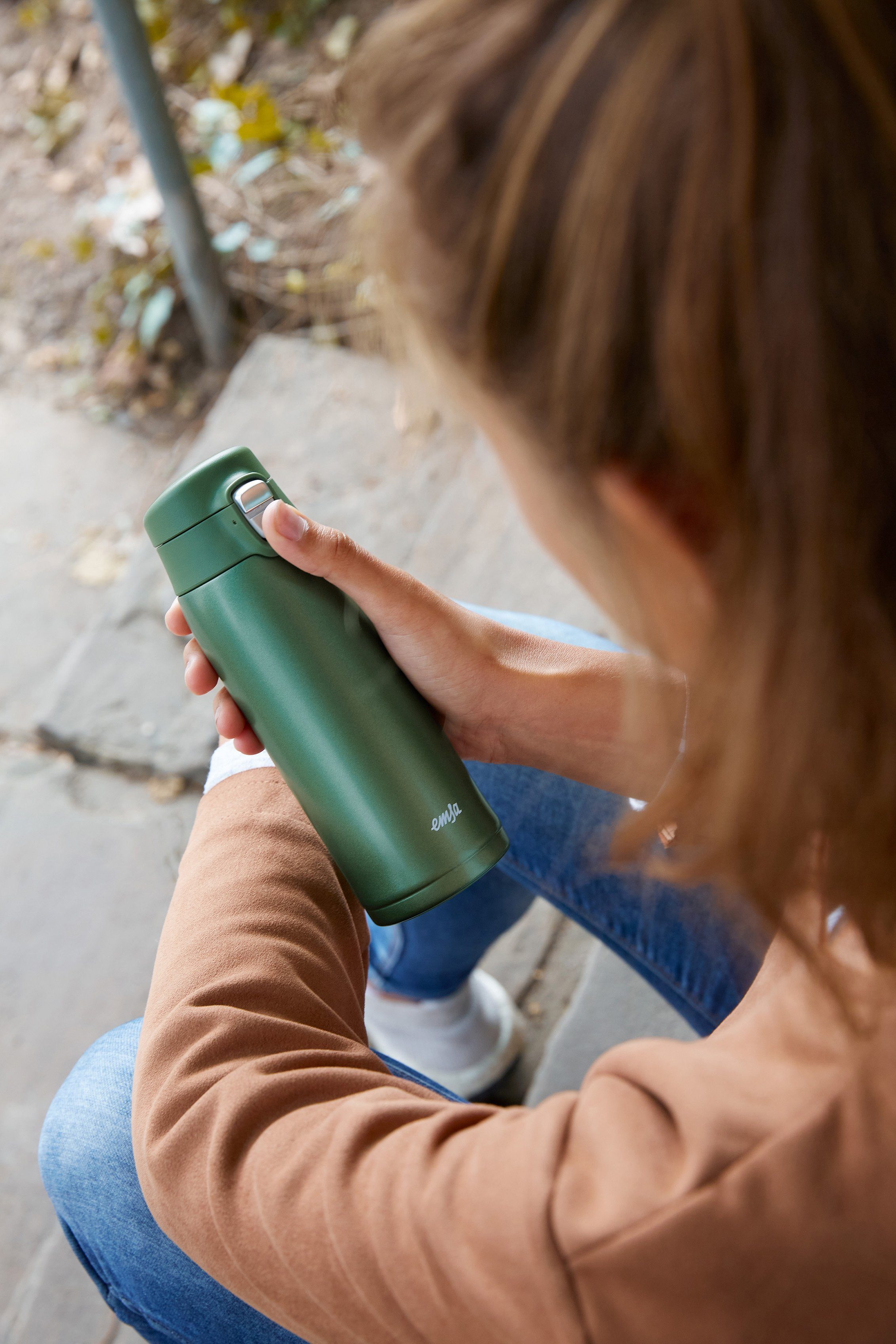 Emsa Thermosbeker Travel Mug Light 0,4l, licht, roestvrij staal, klapvergrendeling, 100% dicht, 8u heet/16u koud