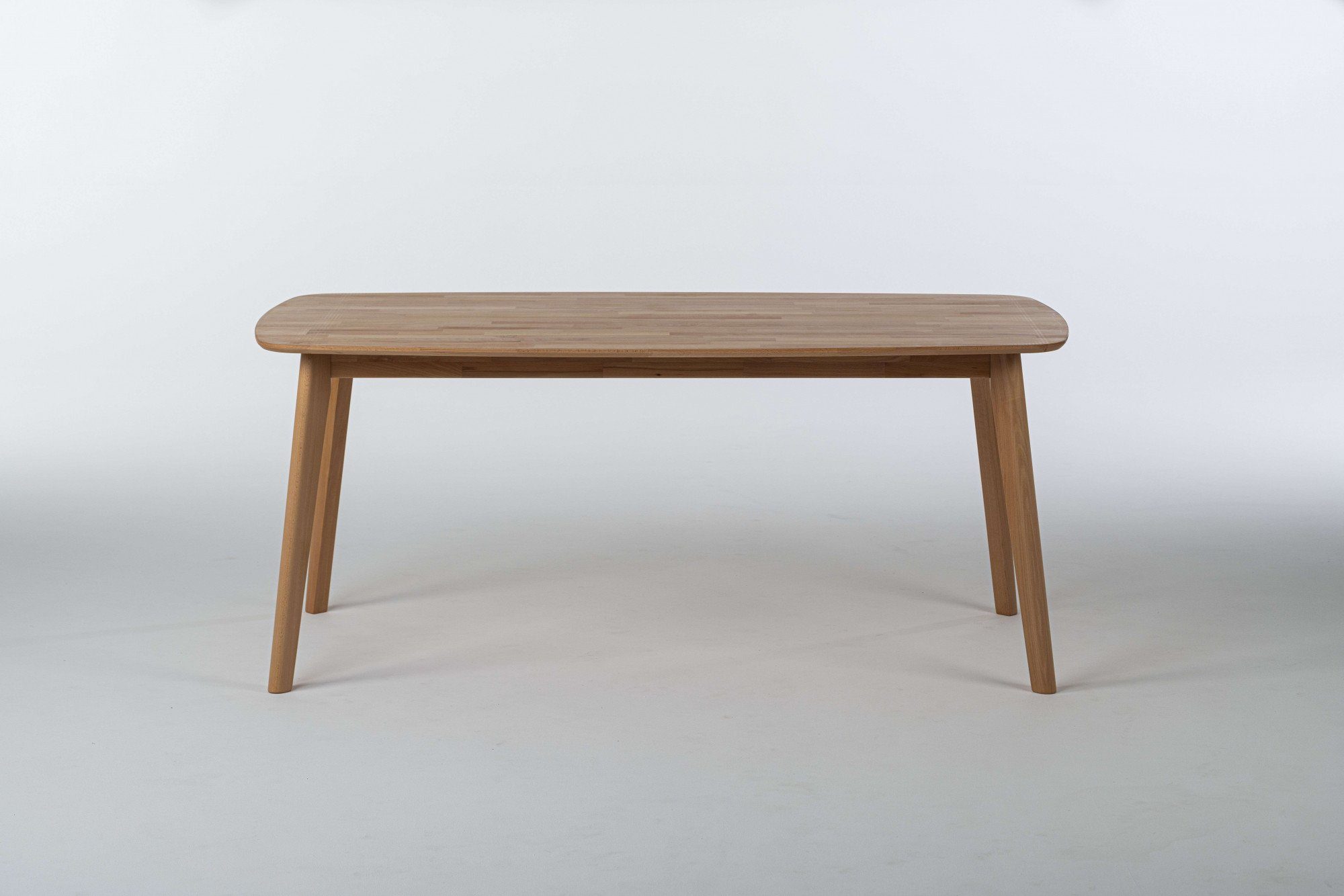 andas Eettafel Brobyn optioneel gemaakt van massief eiken of beuken