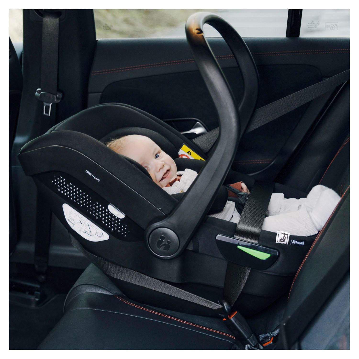 Hauck Babyzitje Drive N Care inclusief basis en newborn-inzet (set, 2-delig)