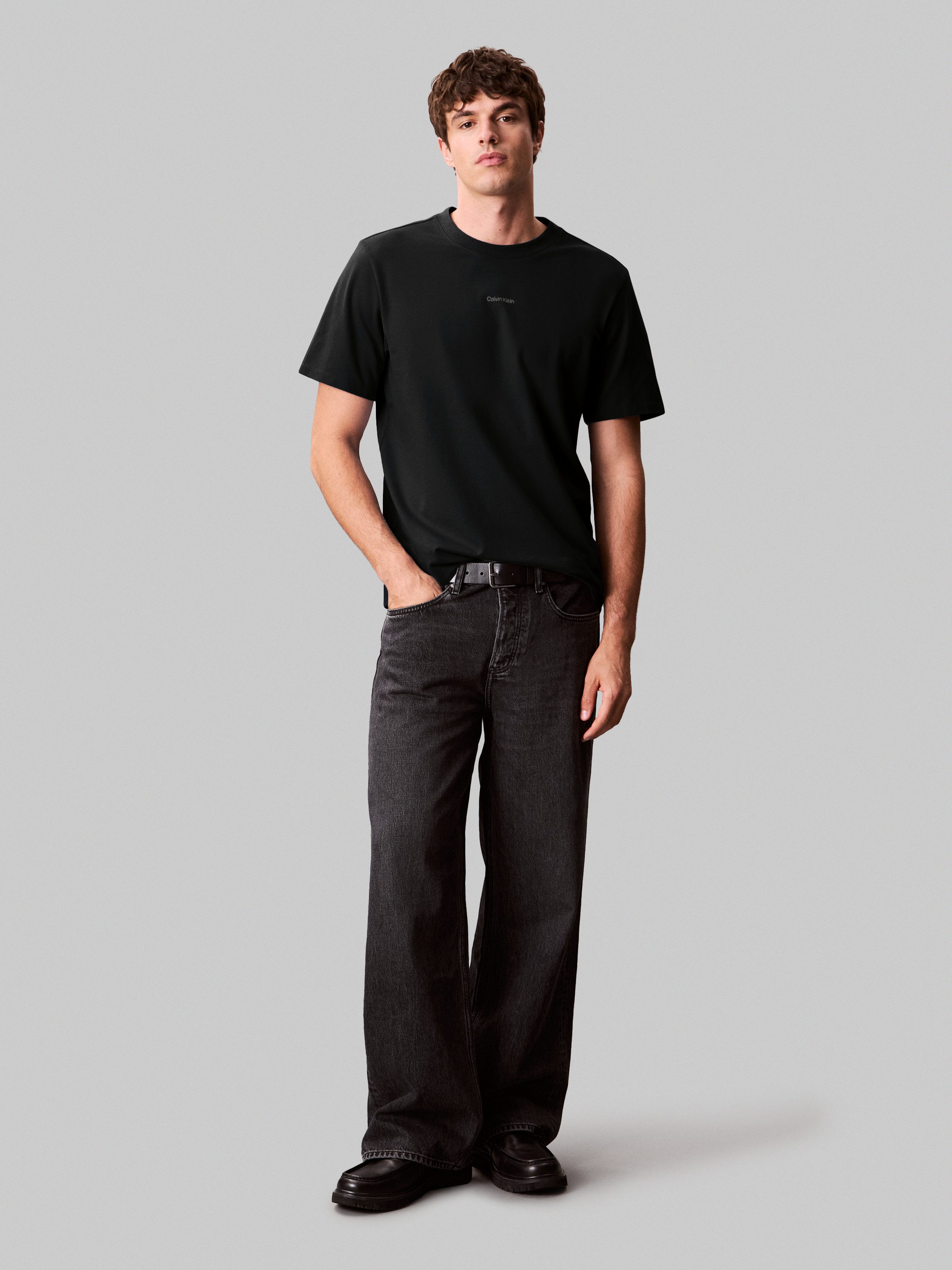 Calvin Klein T-shirt