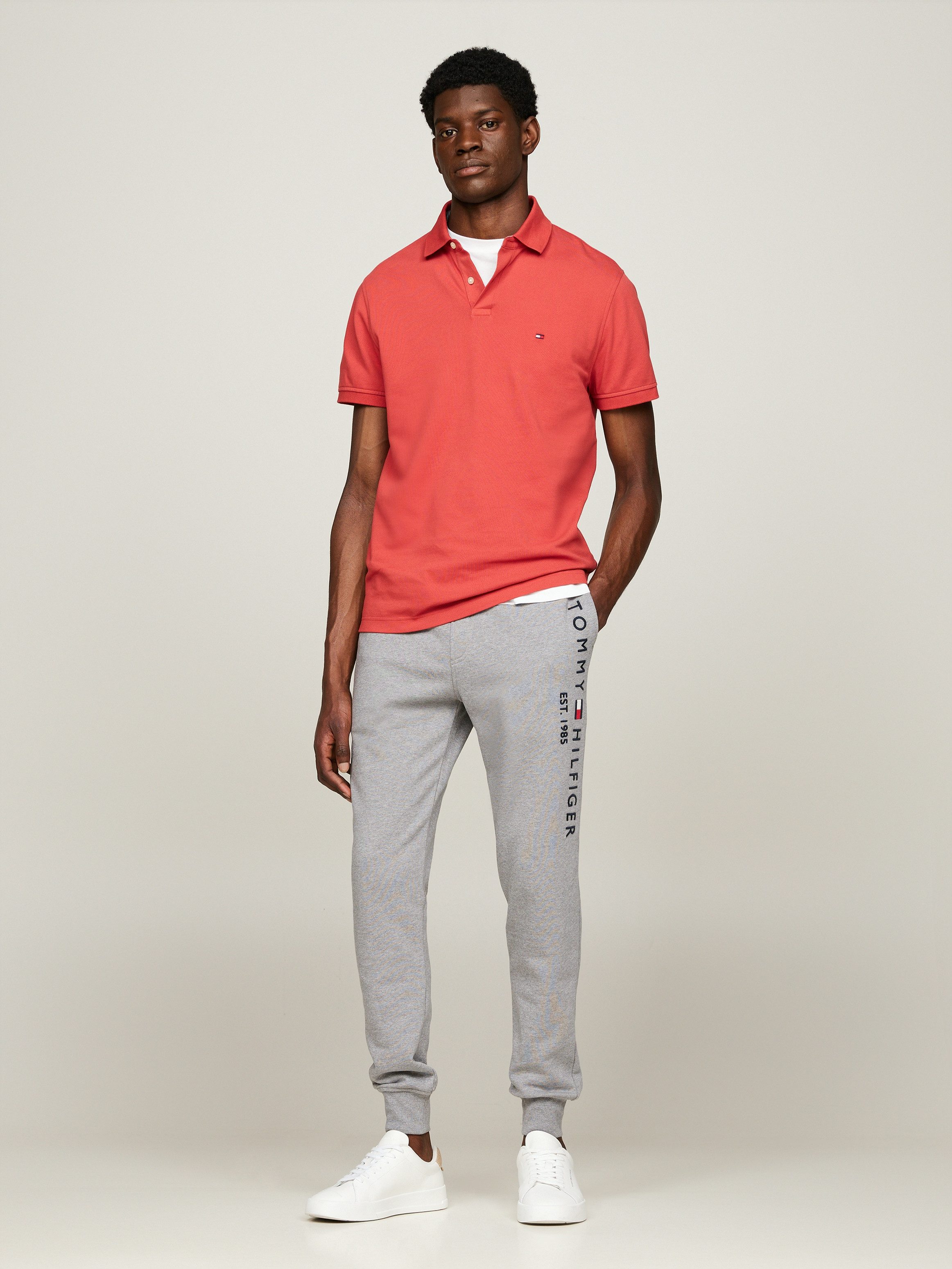 Tommy Hilfiger Sweatbroek BASIC BRANDED SWEATPANTS met groot tommy hilfiger opschrift
