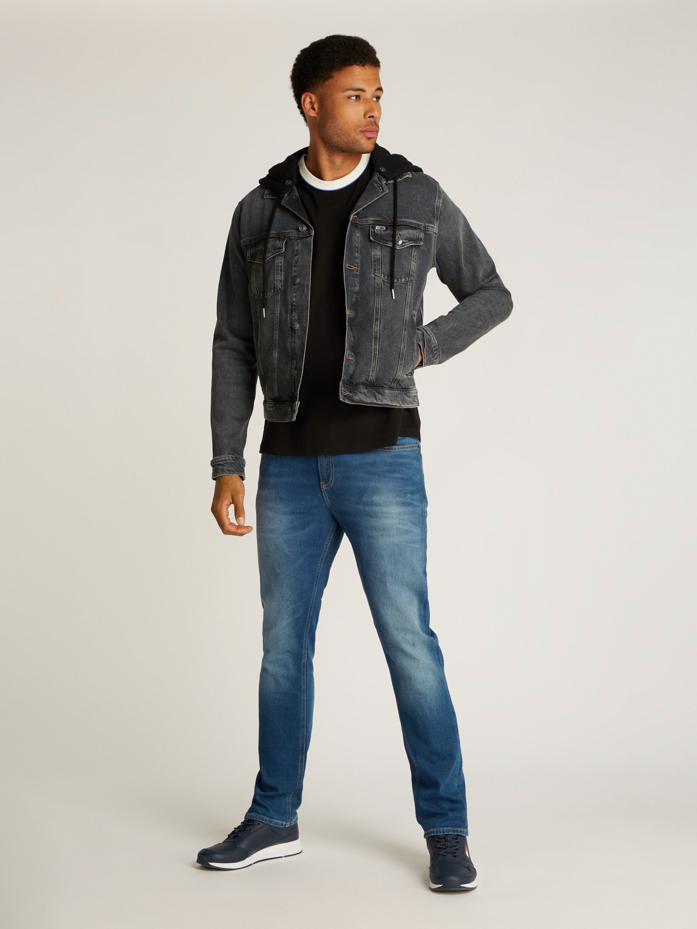 TOMMY JEANS jack HOODED RYAN RGL TRCKR JKT AI6184