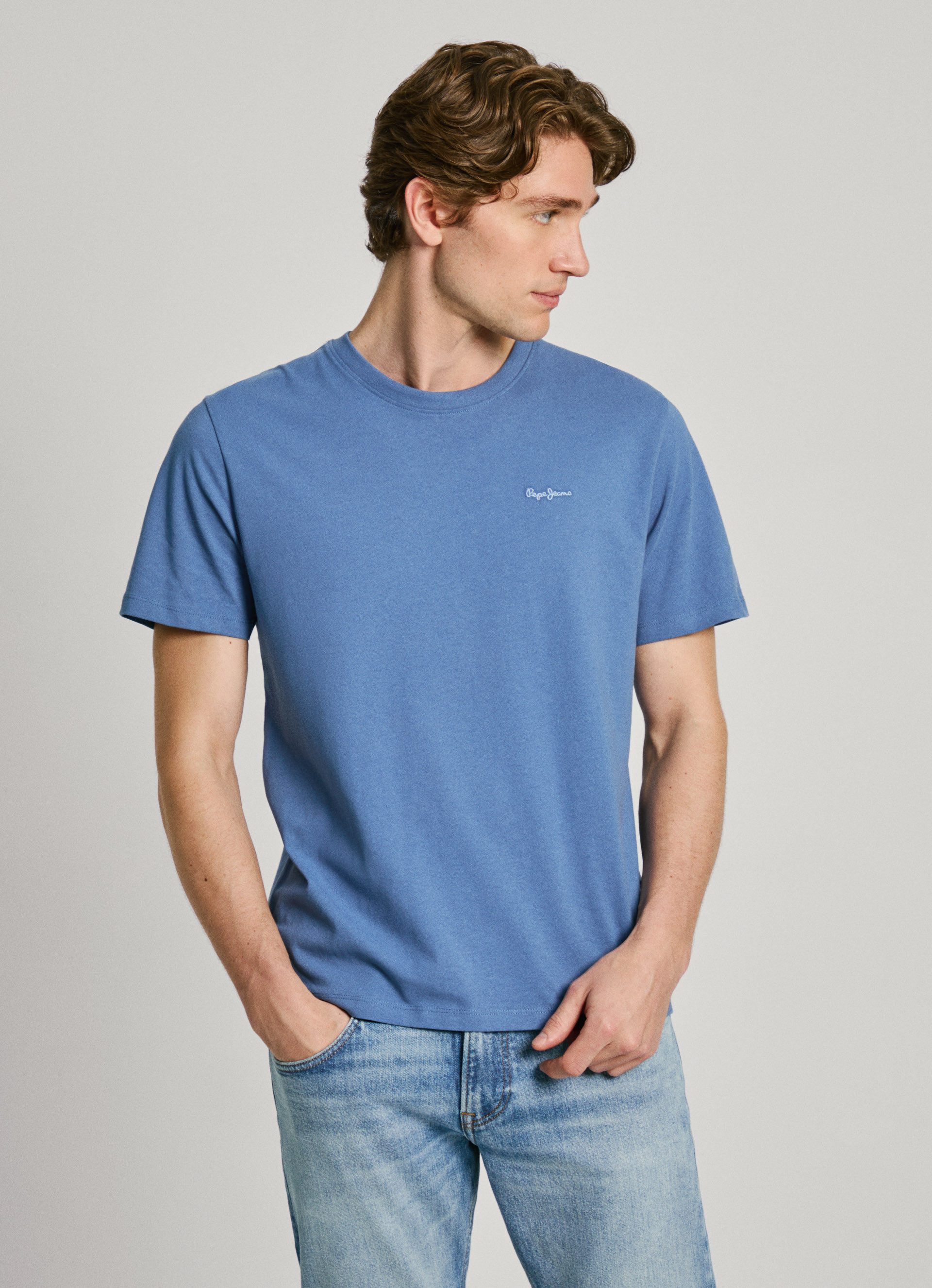 Pepe Jeans T-shirt Connor met geborduurd logo op borsthoogte