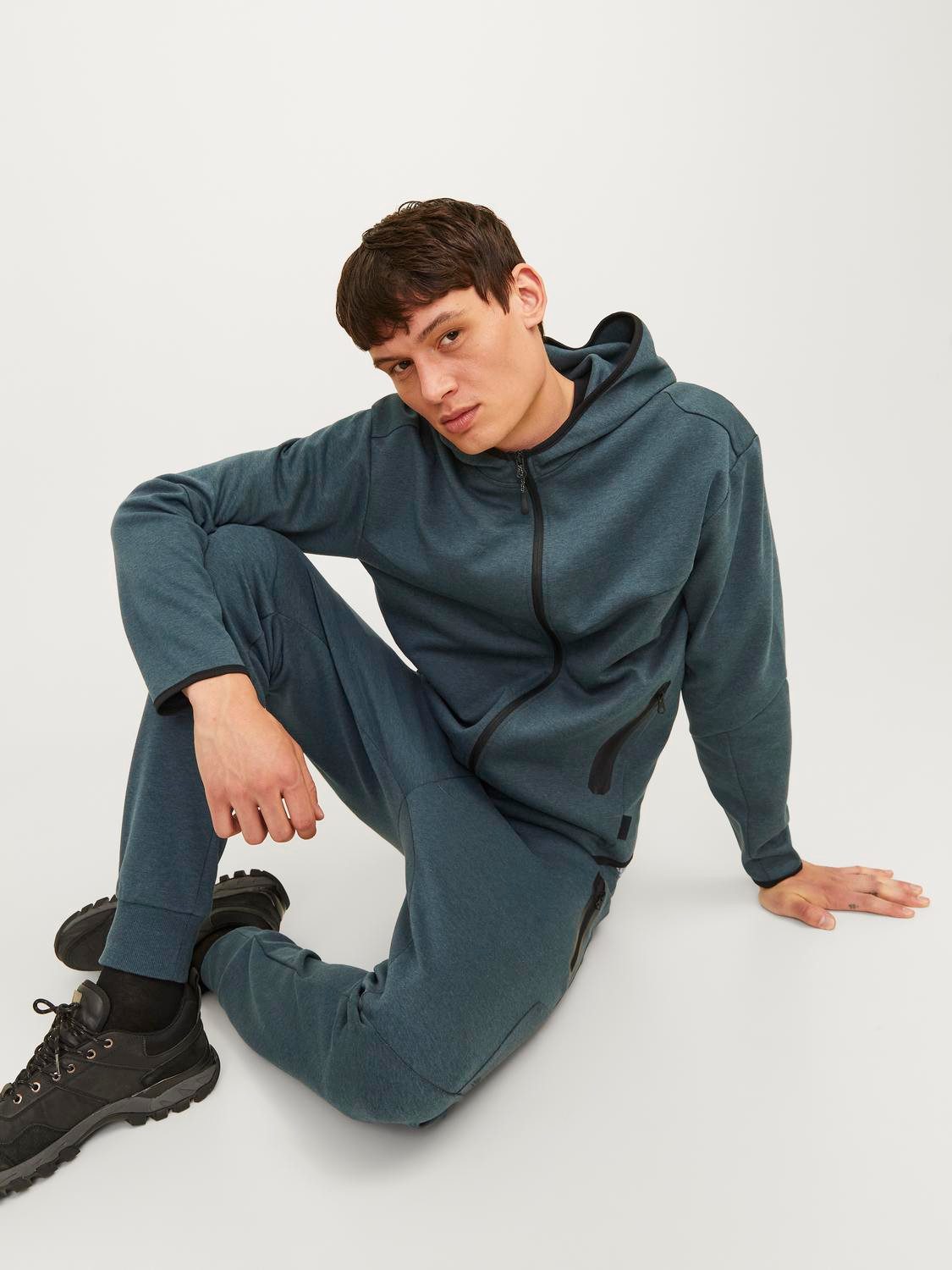 Jack & Jones Sweatvest JCOFUSION SWEAT ZIP HOOD NOOS