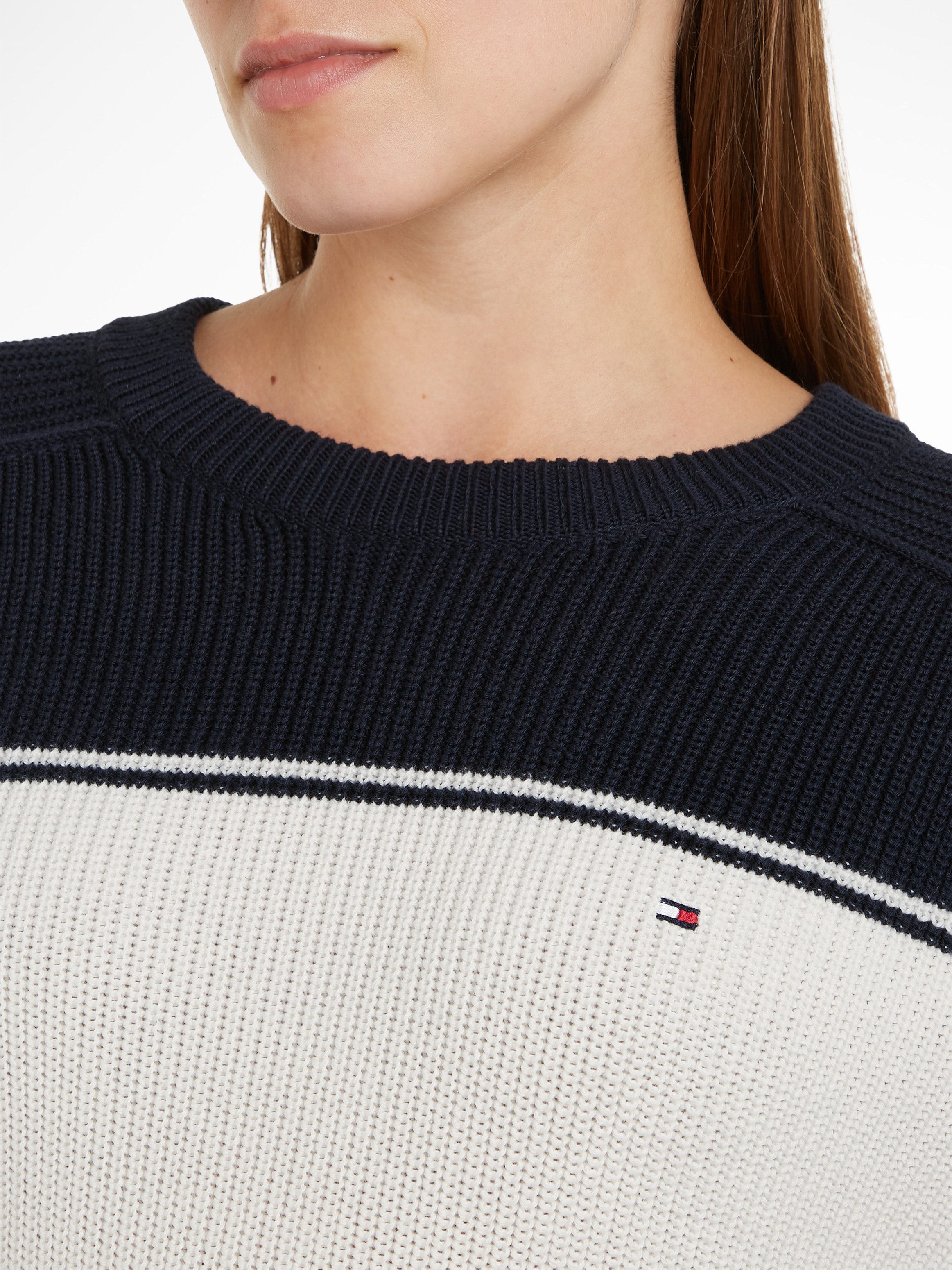 Tommy Hilfiger Trui met ronde hals met geborduurd logo (Global Serie TH VROUWEN)