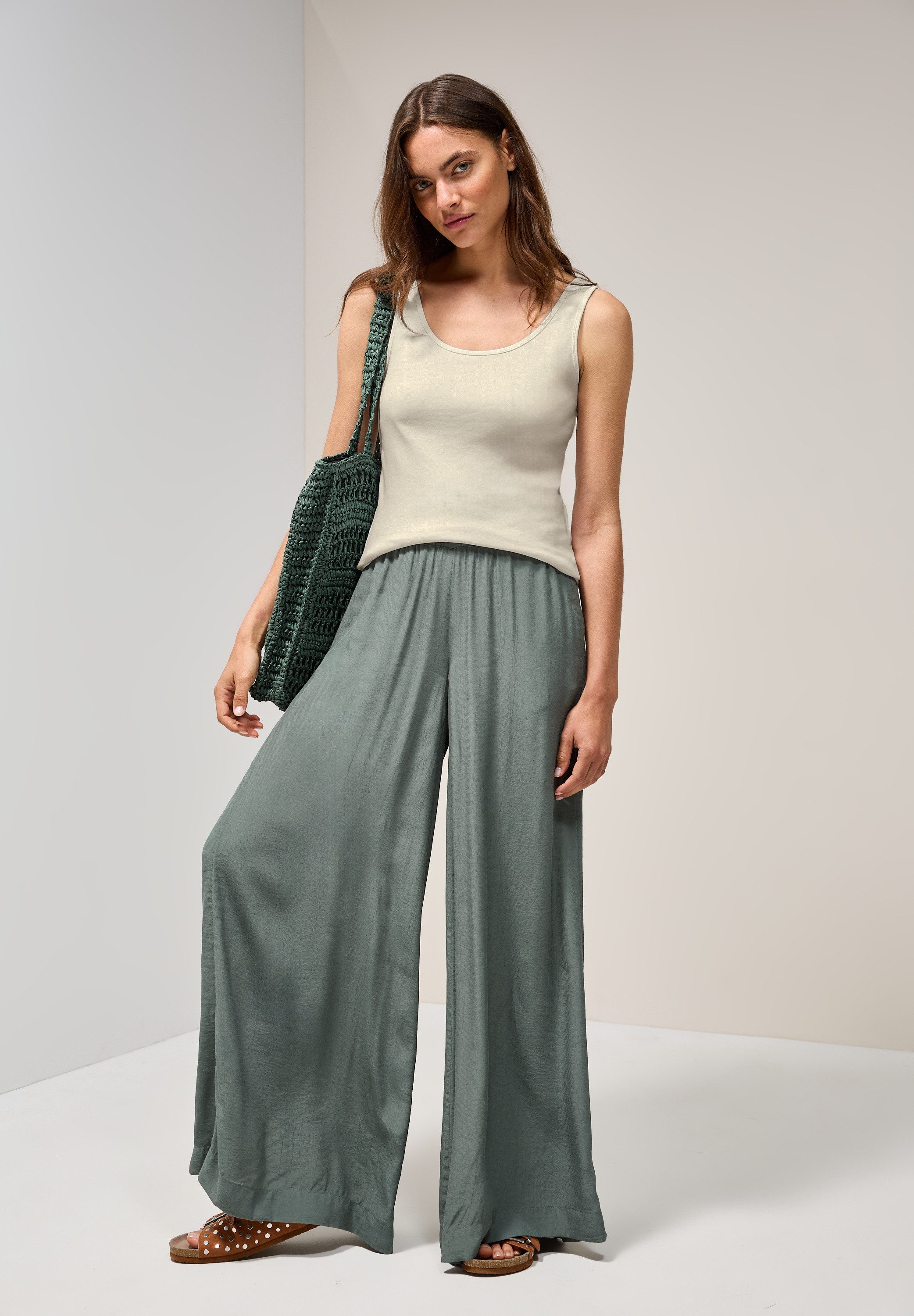 Cecil Top Stijl Linda met diepe ronde hals