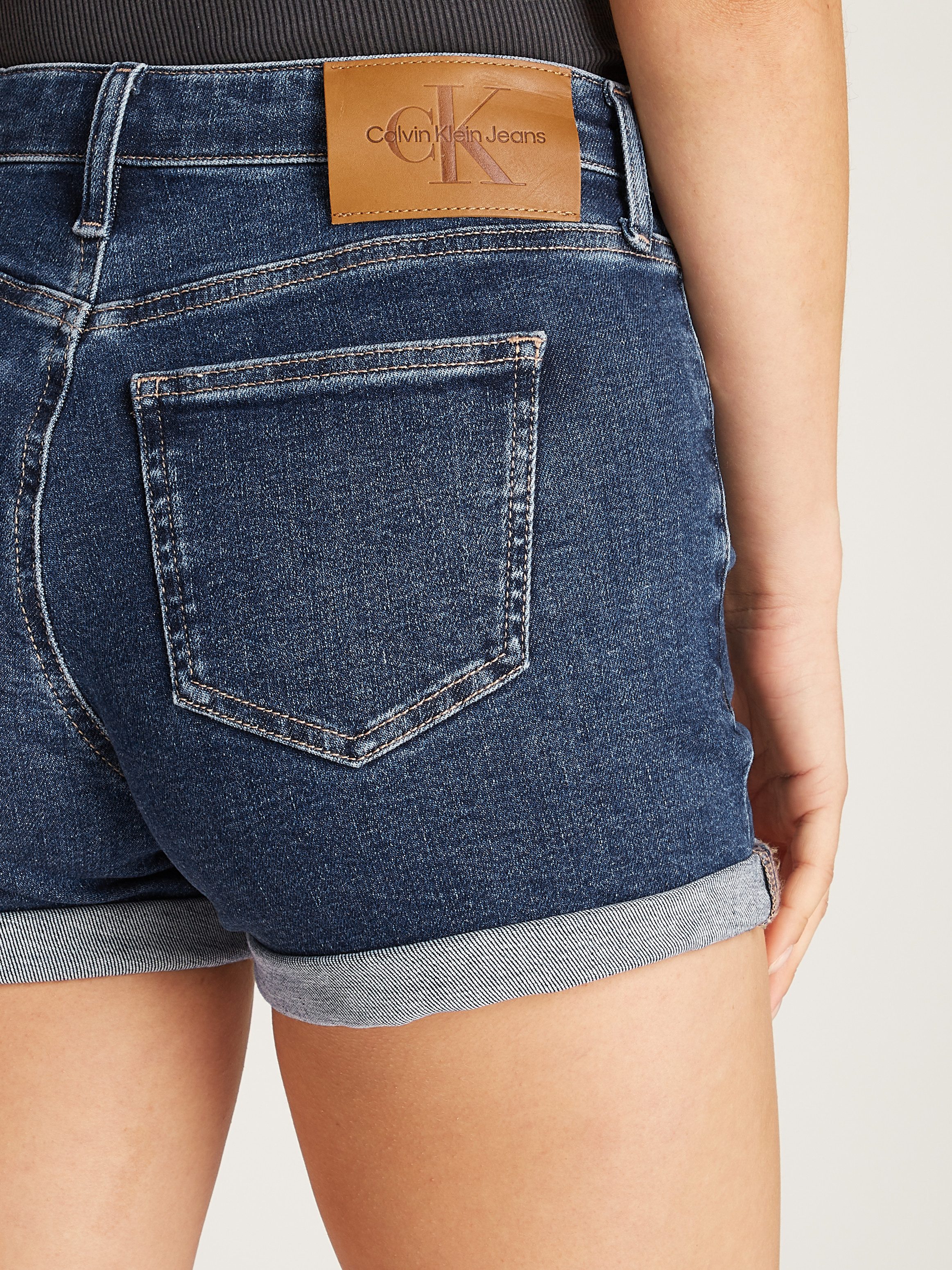 Calvin Klein Short MID RISE SHORT