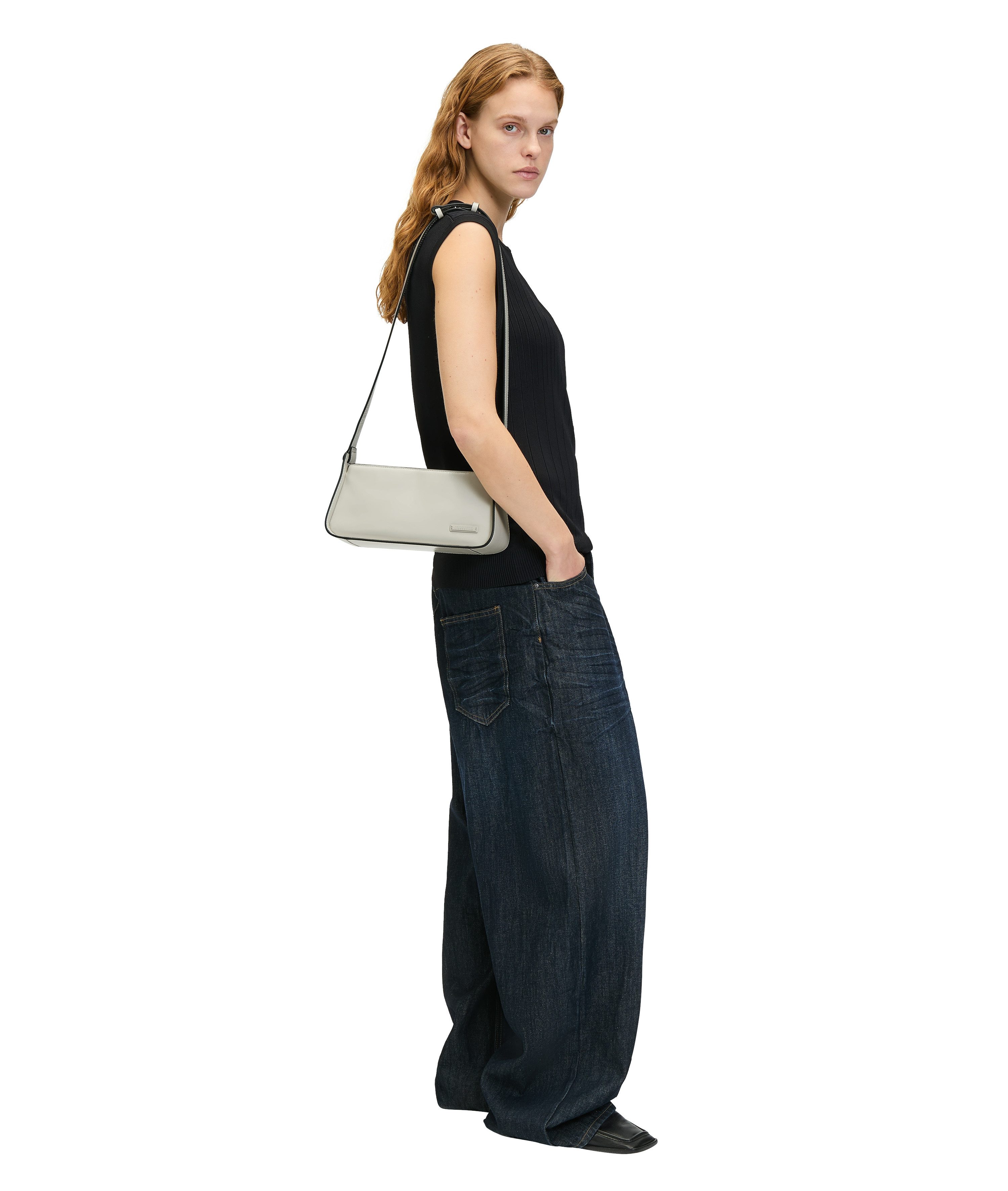 Liebeskind Berlin Schoudertas Crossbody S FRANZIS LACK DISTRESSED