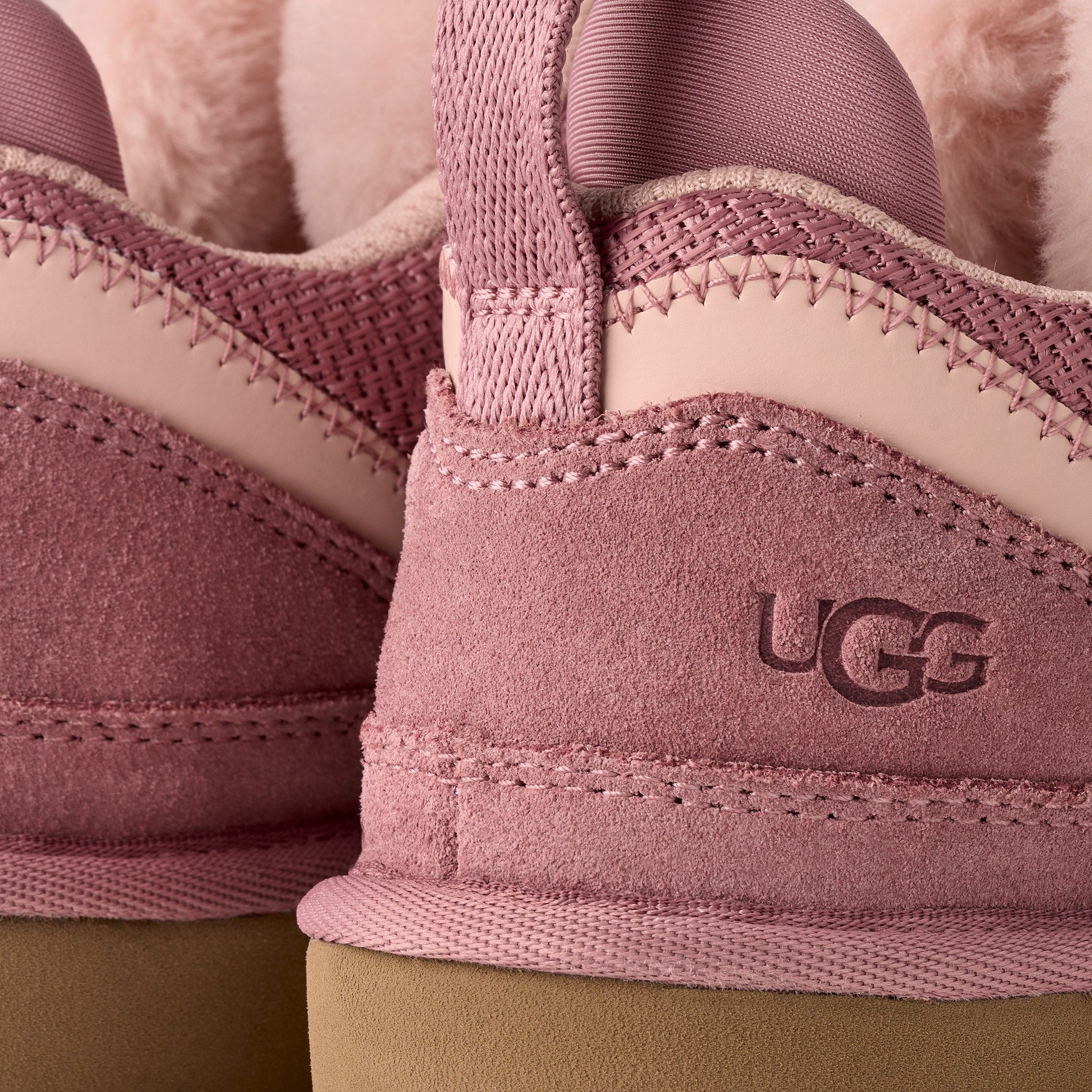 UGG Sneakers LOWMEL
