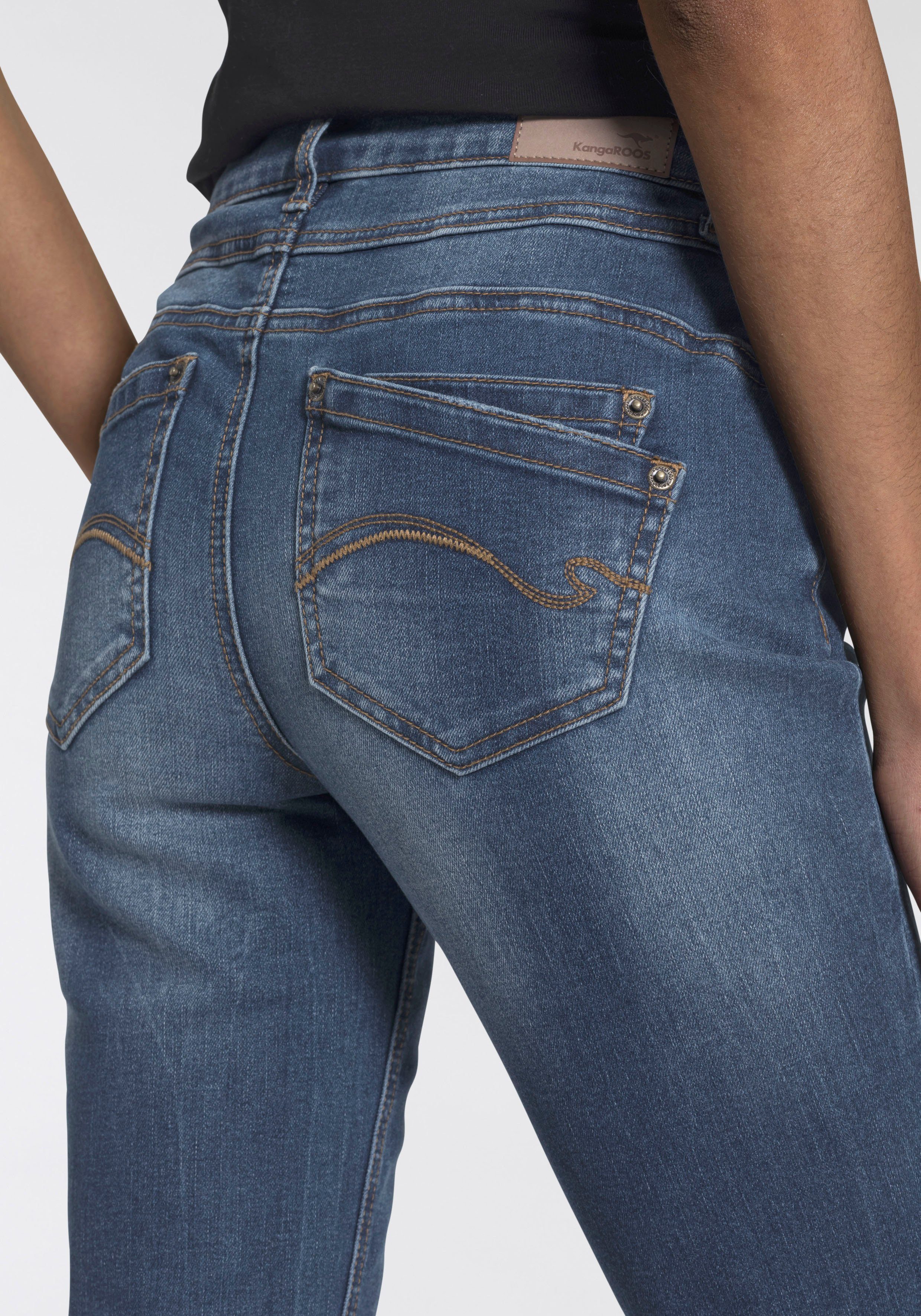 KangaROOS Relax fit jeans RELAX-FIT HIGH WAIST enkelvrije snit, omrolbare broekspijpen