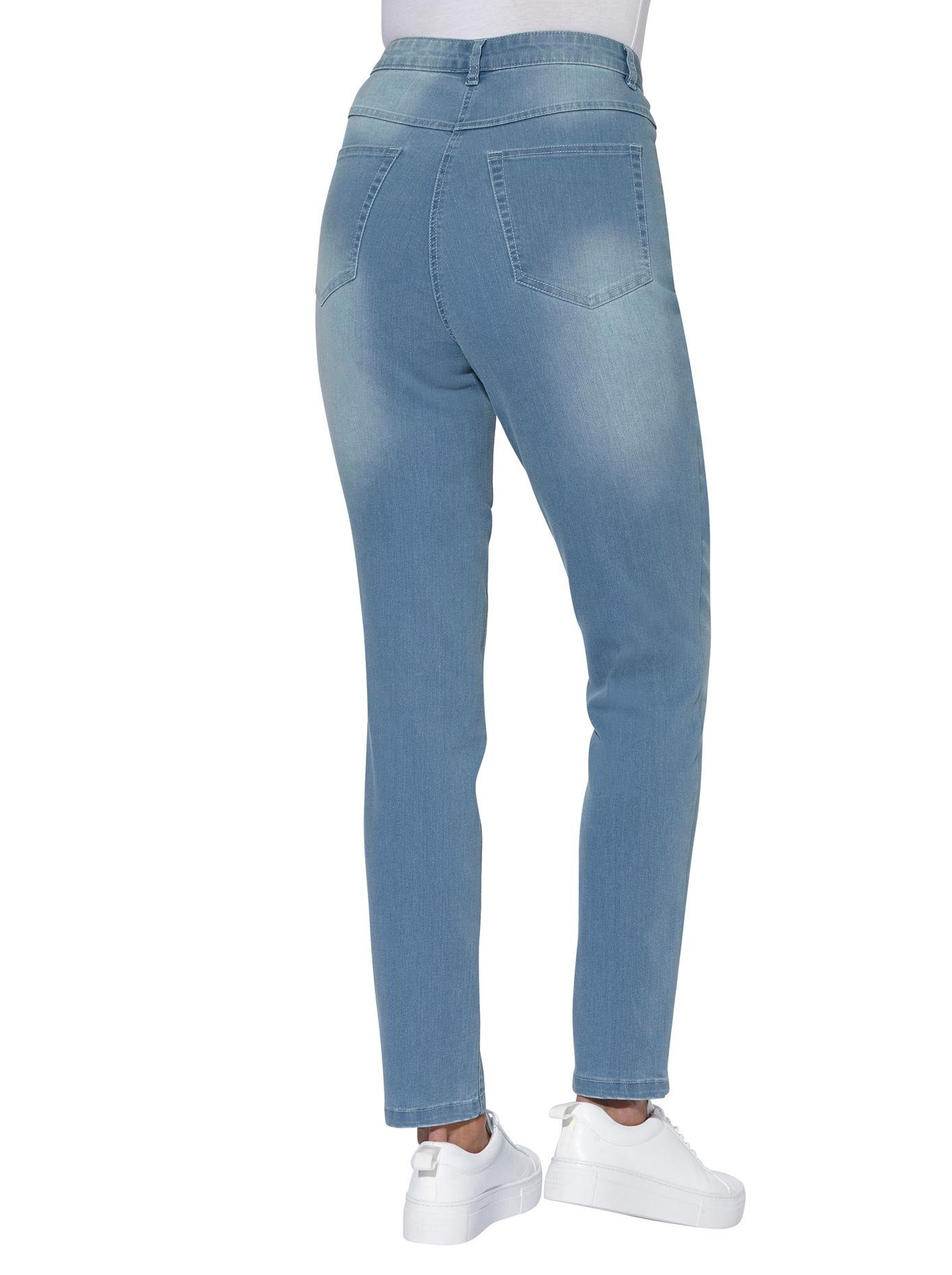 Classic Basics High-waist jeans