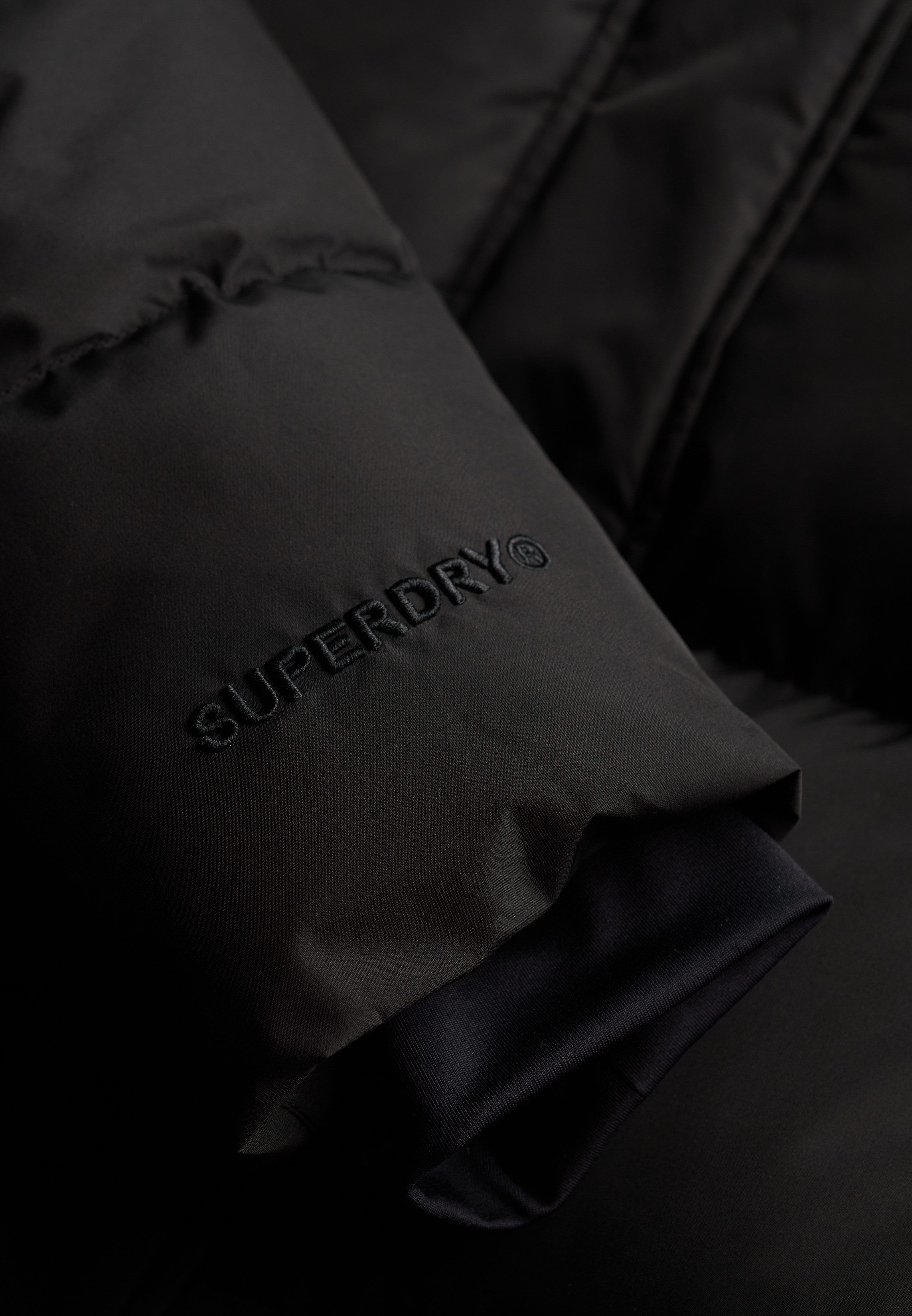 Superdry Gewatteerde jas HOODED 5 BAFFLE SPORTS PUFFER