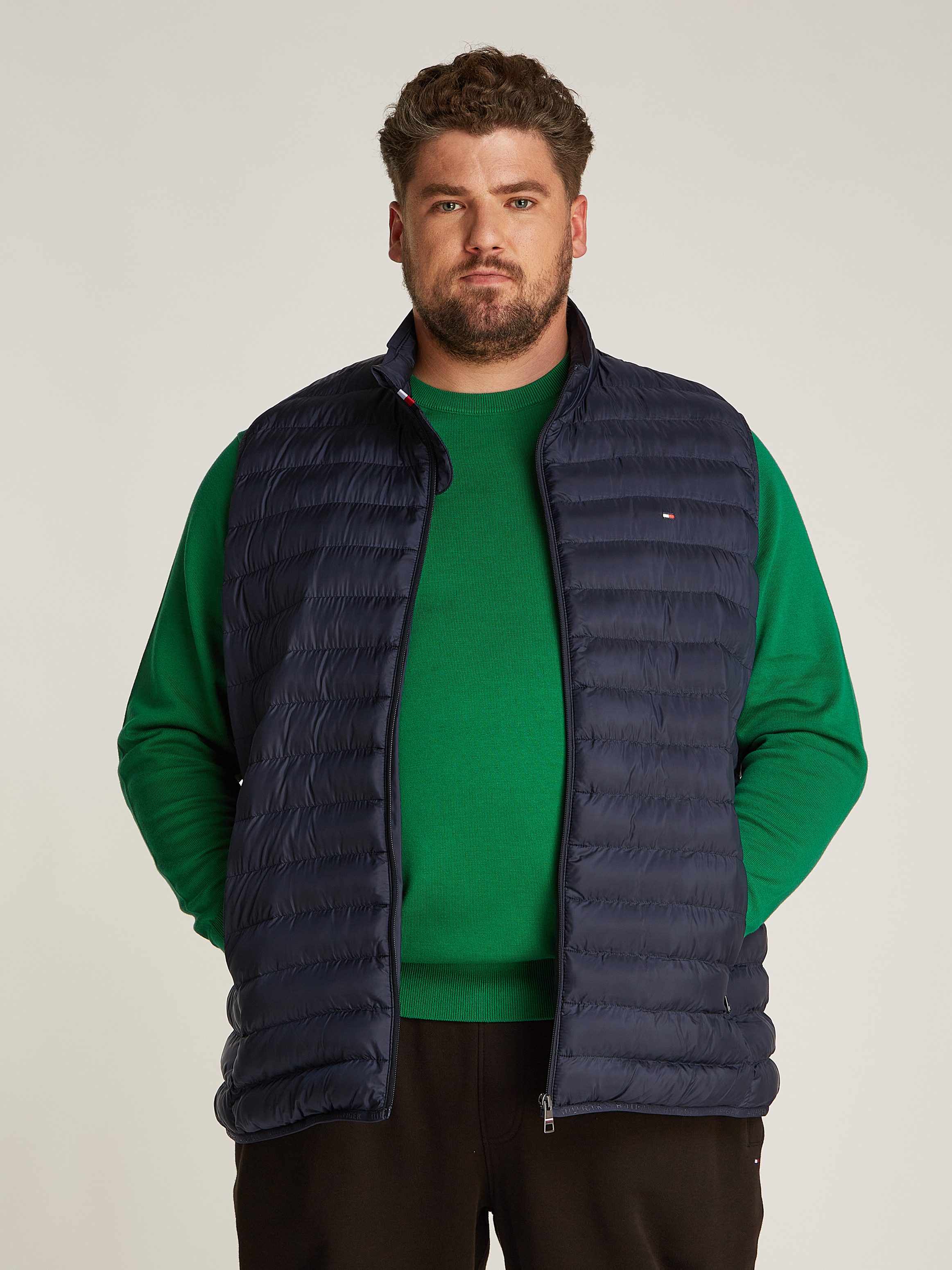 Tommy Hilfiger Bodywarmer BT-PACKABLE RECYCLED VEST-B in grote maten, met logo-borduursel op borsthoogte