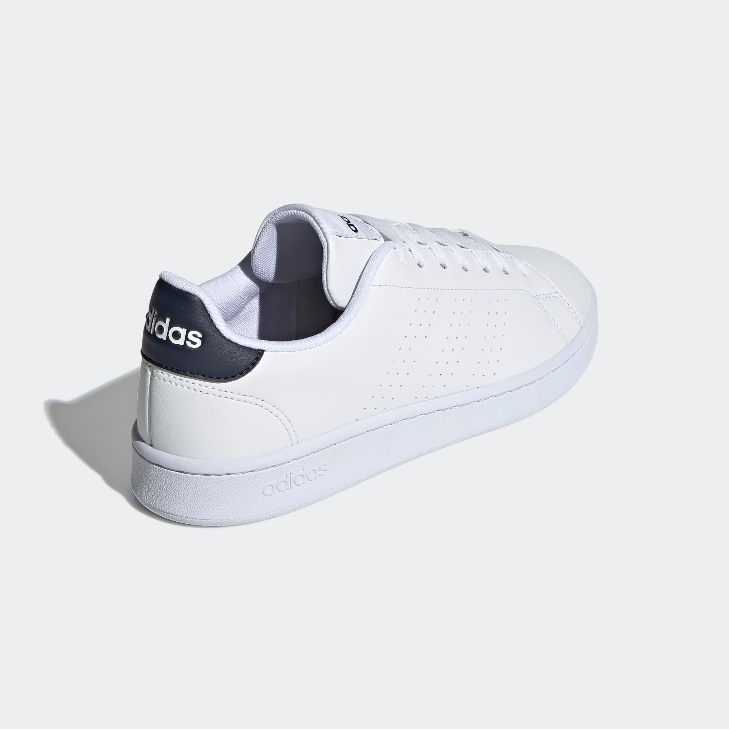 adidas Sportswear Sneakers ADVANTAGE Ontwerp in de sporen van de adidas Stan Smith