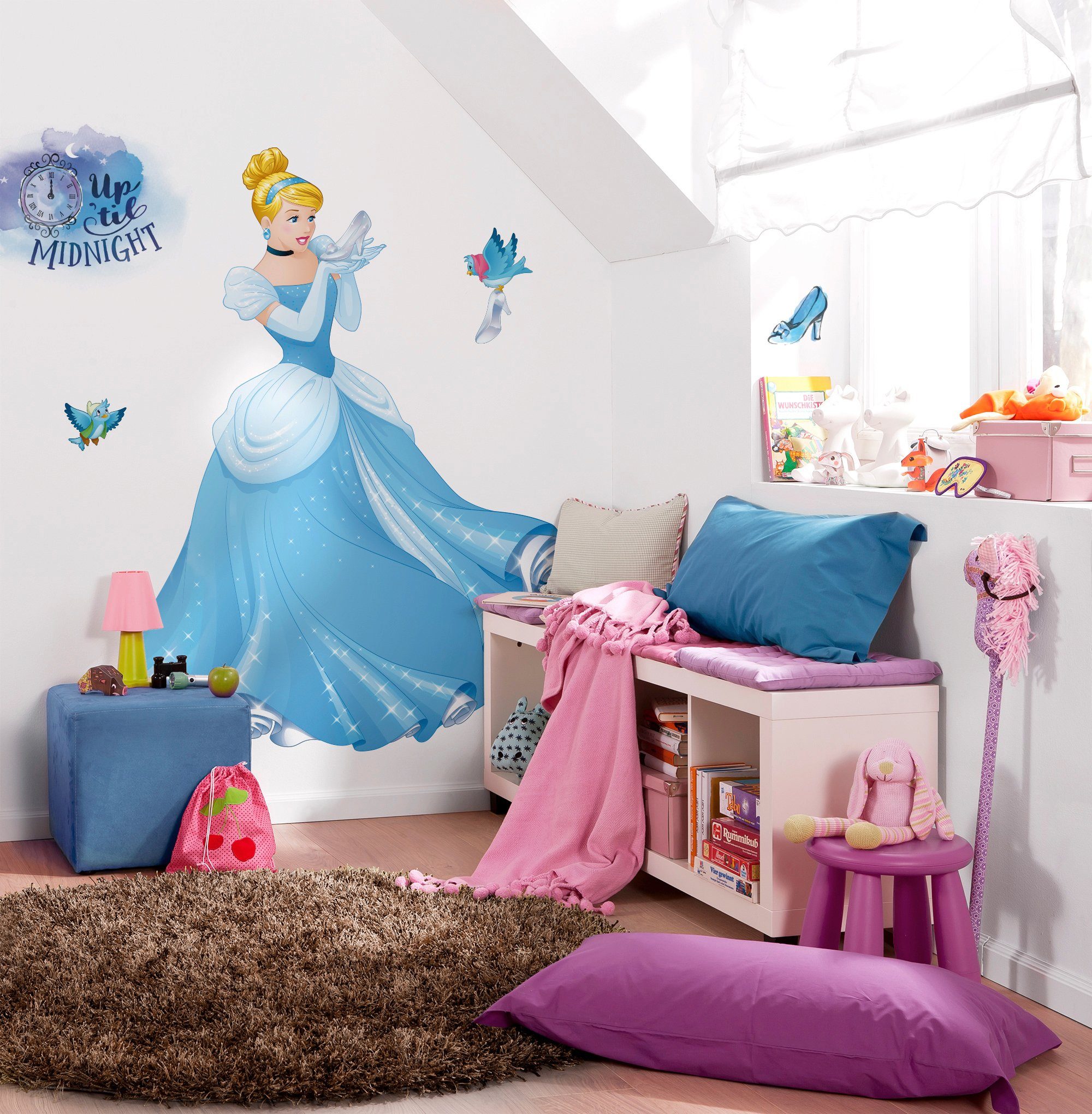 Komar Vliesbehang Zelfklevend vlies - Cinderella XXL - Afmeting 127 x 200 cm (1 stuk)