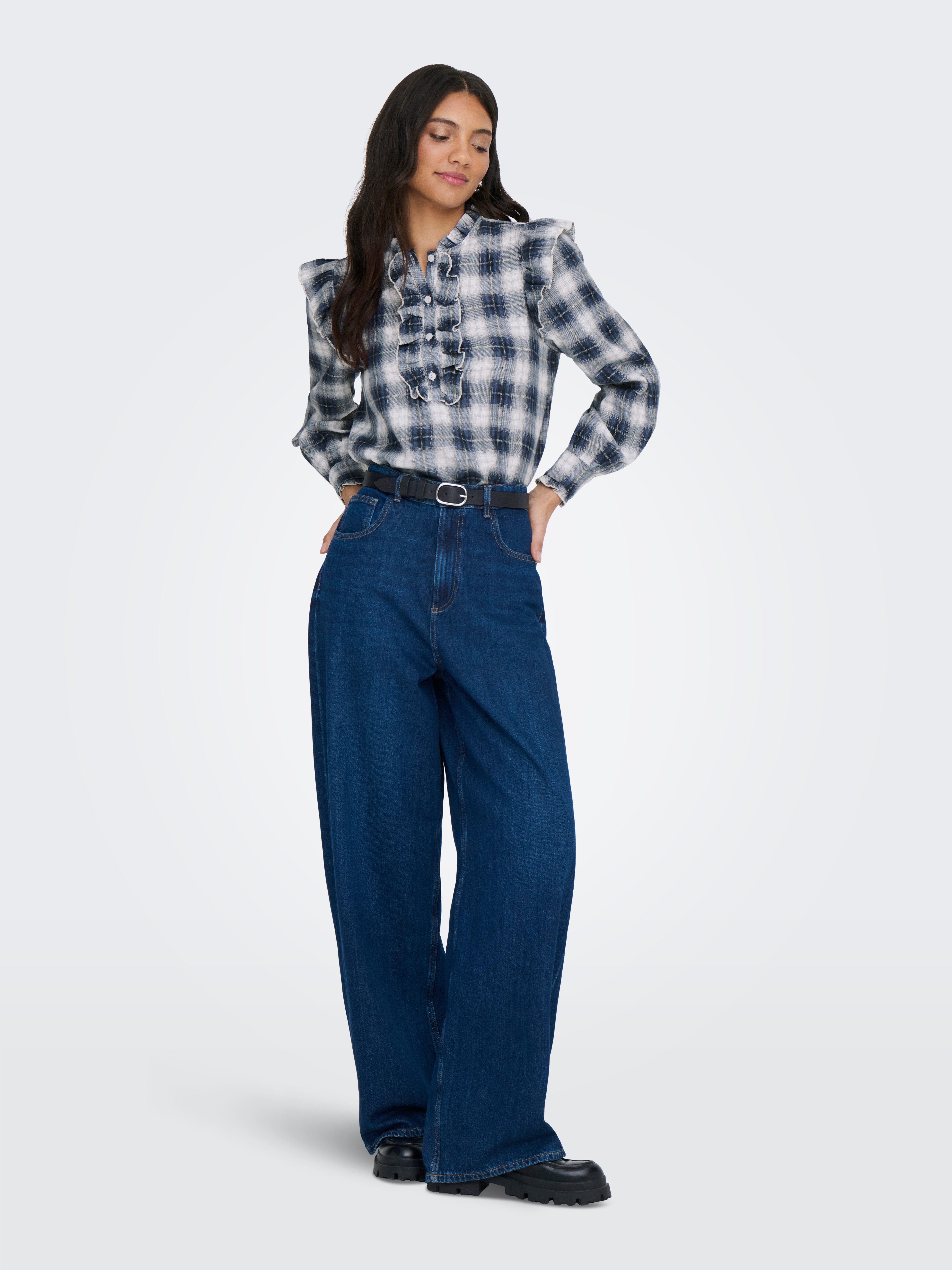 Only Blouse met lange mouwen ONLFIGA L/S FLOUNCE TOP WVN