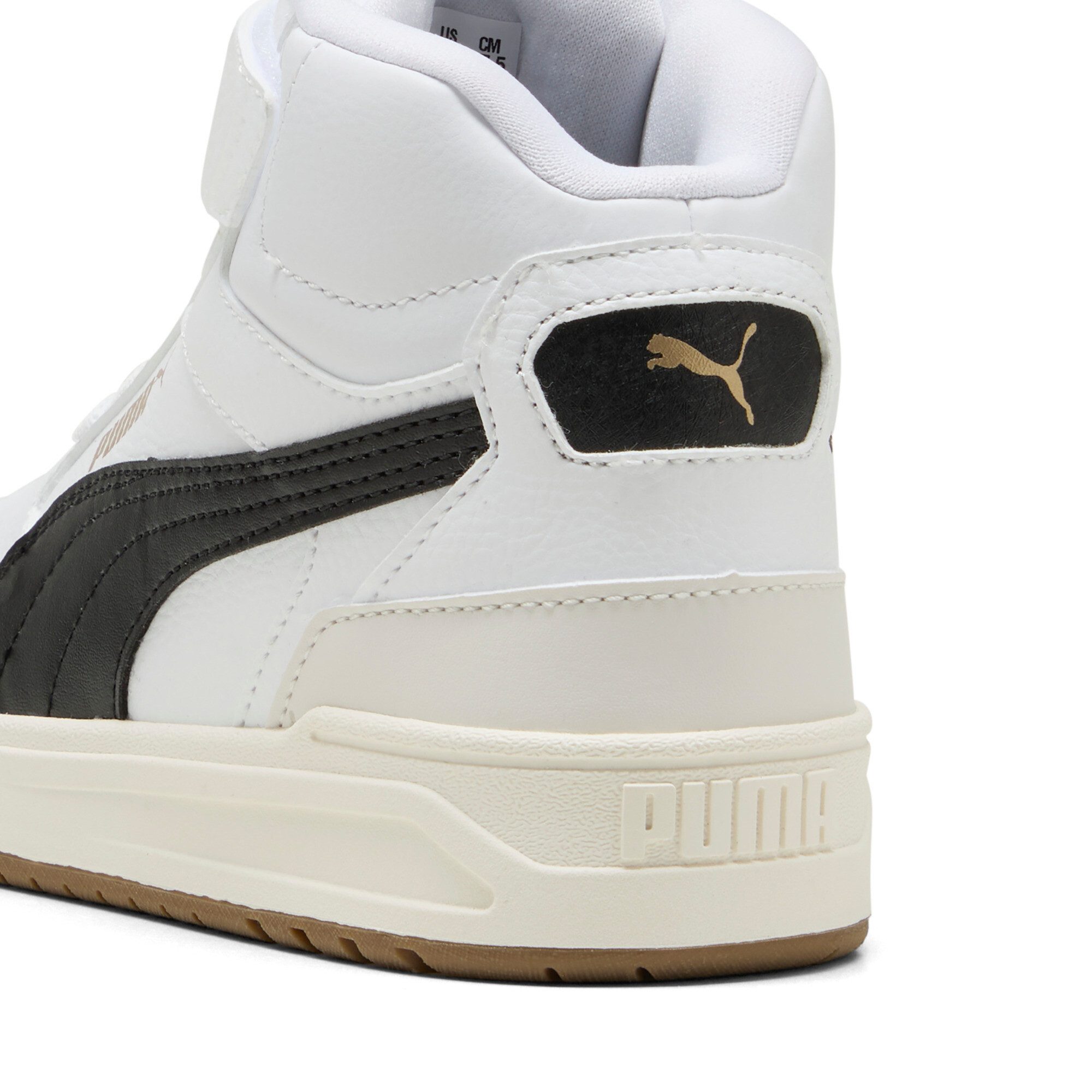 PUMA Sneakers