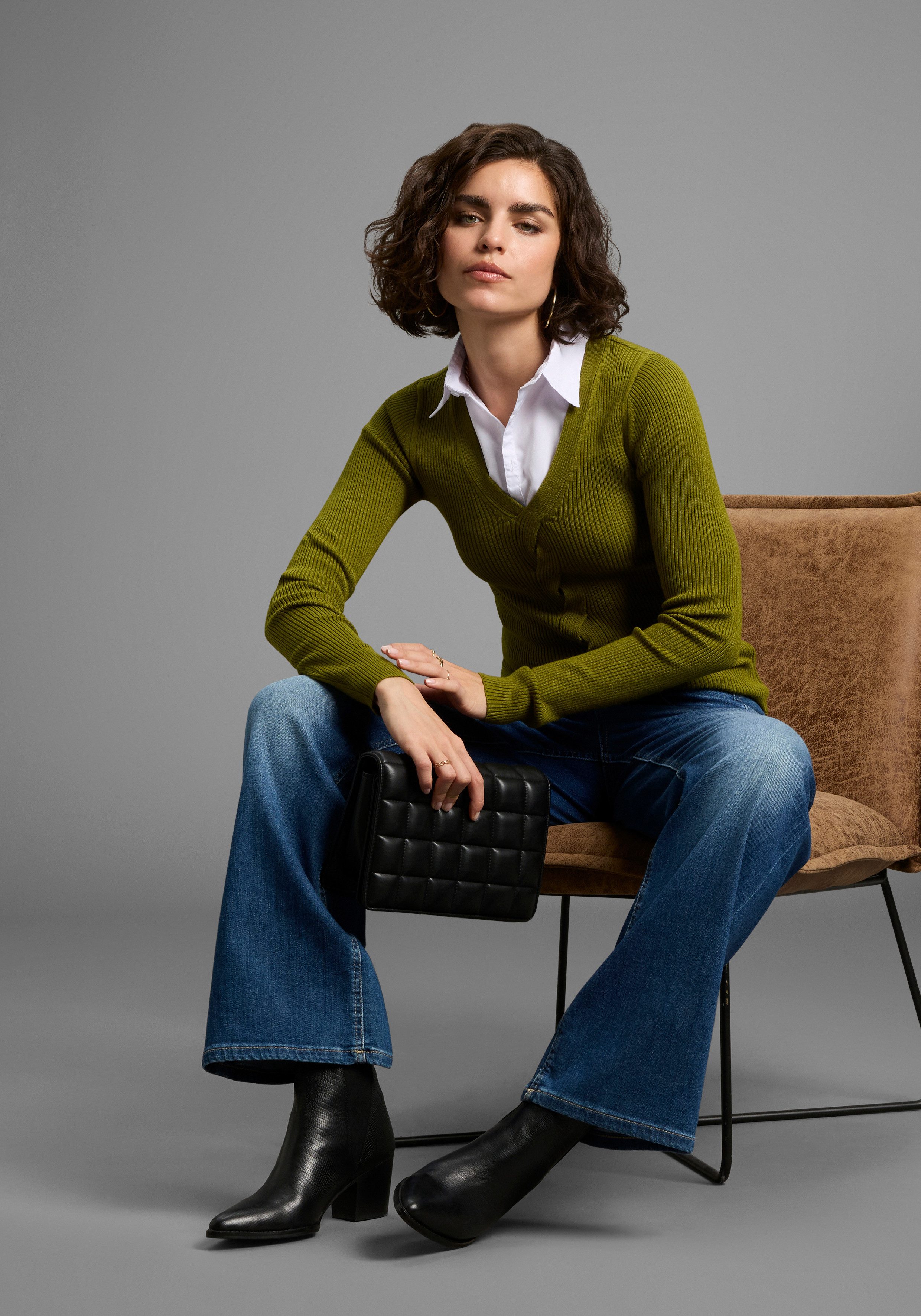 Laura Scott Trui met V-hals met kabelmotief - nieuwe collectie